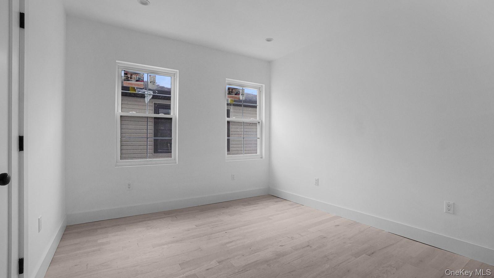 Single Family 234th  Bronx, NY 10470, MLS-973251-16