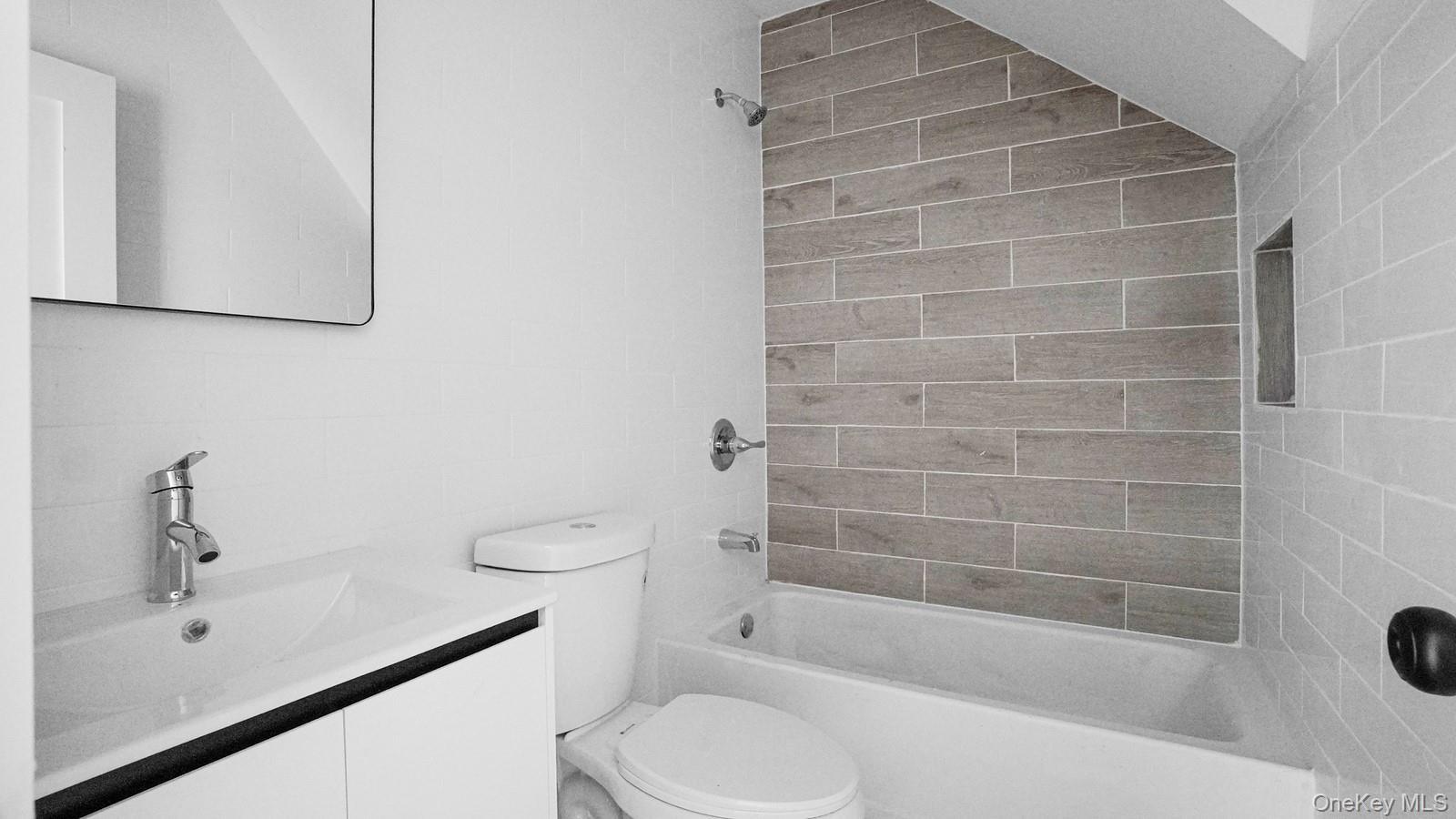 Single Family 234th  Bronx, NY 10470, MLS-973251-26