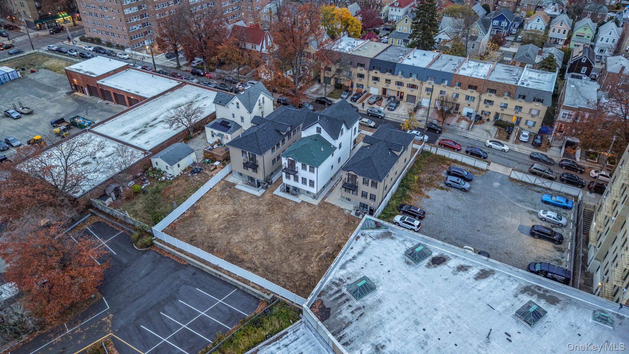 Single Family 234th  Bronx, NY 10470, MLS-973251-36