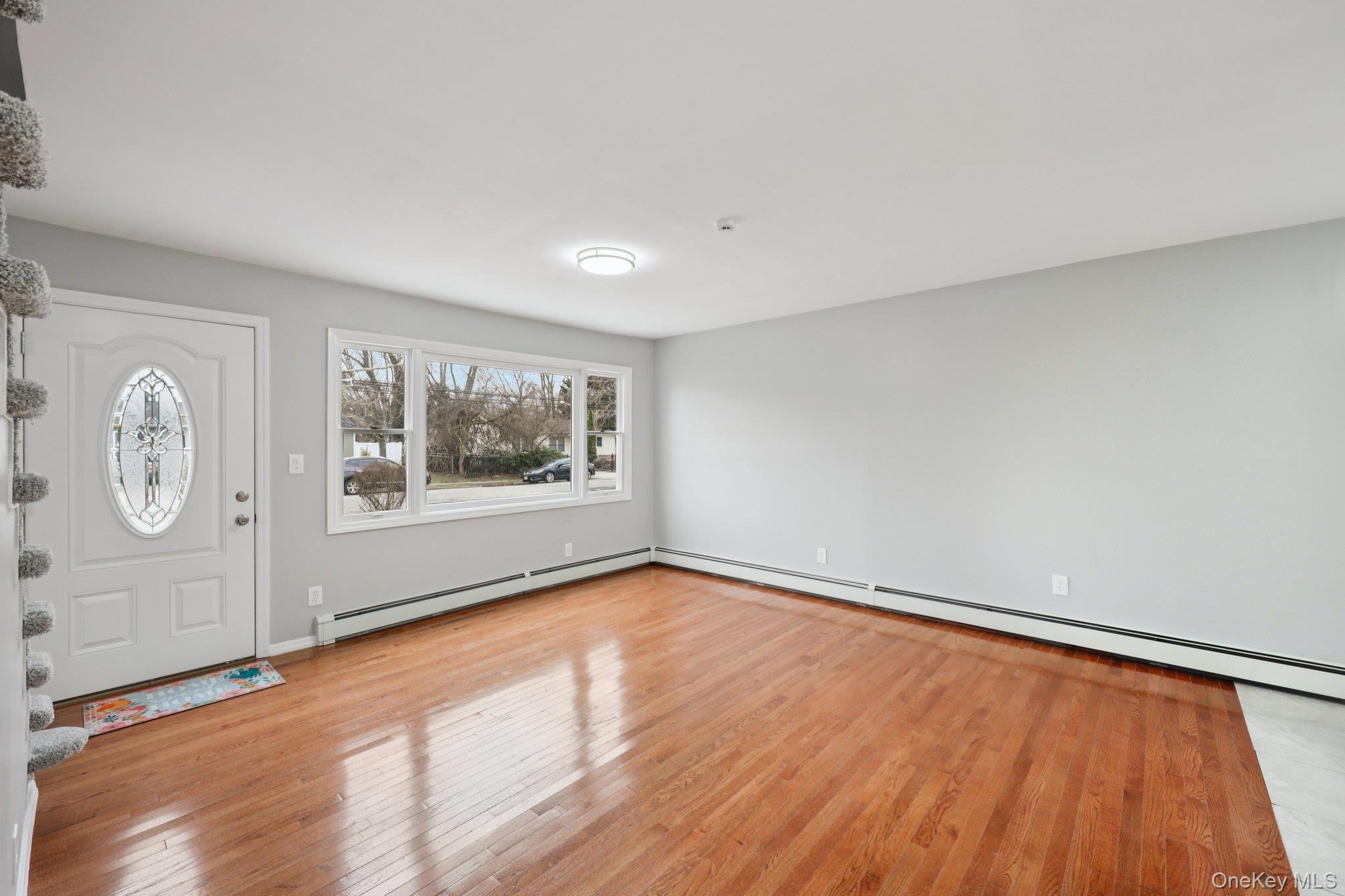 Single Family Cherry Suffolk County, NY 11722, MLS-973258-5