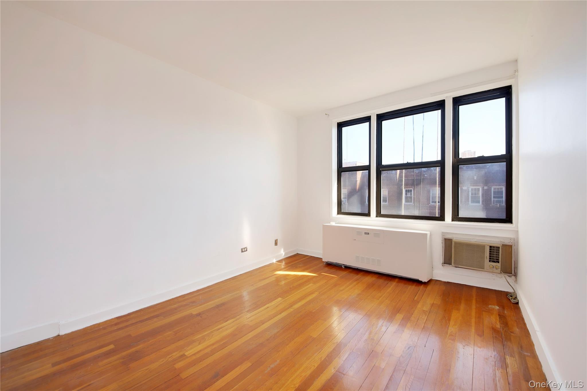 Coop Newkirk  Brooklyn, NY 11226, MLS-973259-8