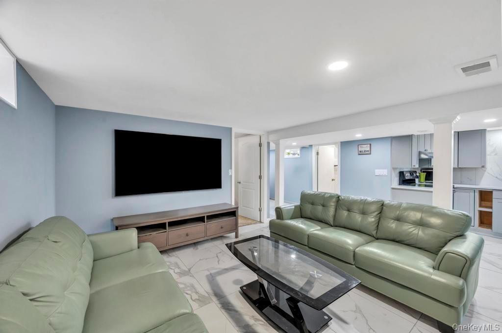 Single Family 227th  Queens, NY 11413, MLS-973265-19