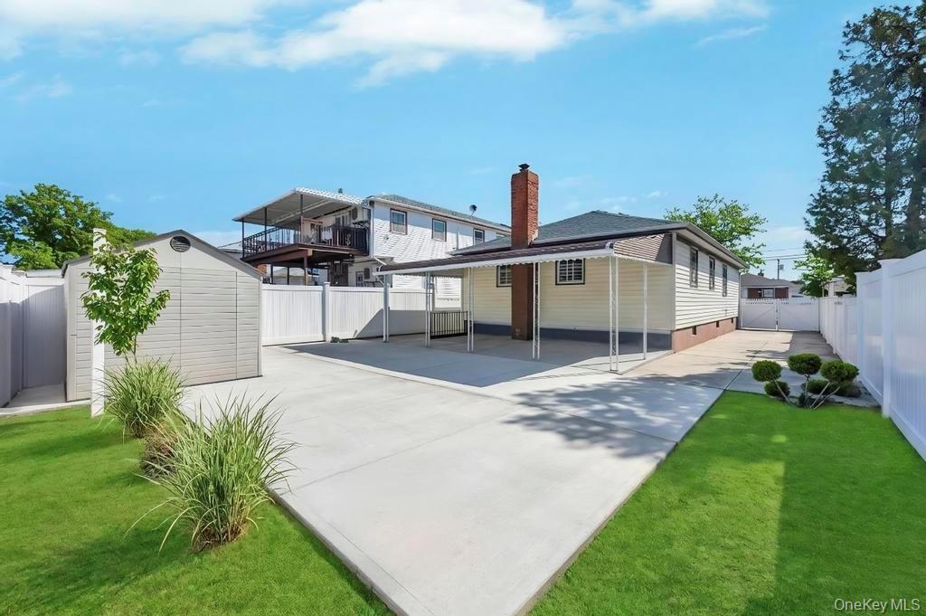 Single Family 227th  Queens, NY 11413, MLS-973265-30