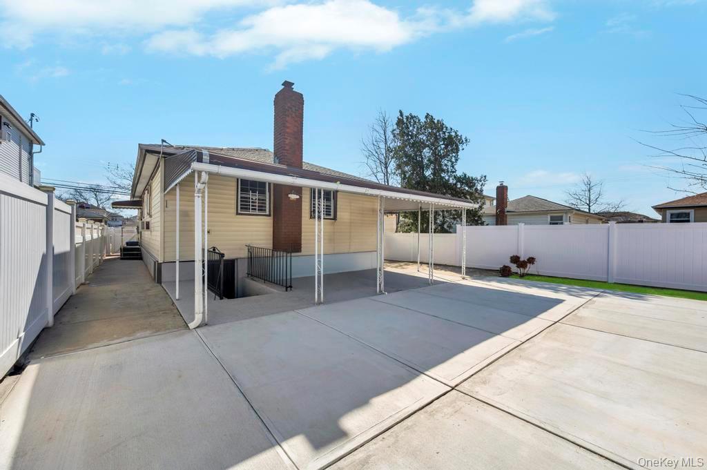 Single Family 227th  Queens, NY 11413, MLS-973265-34