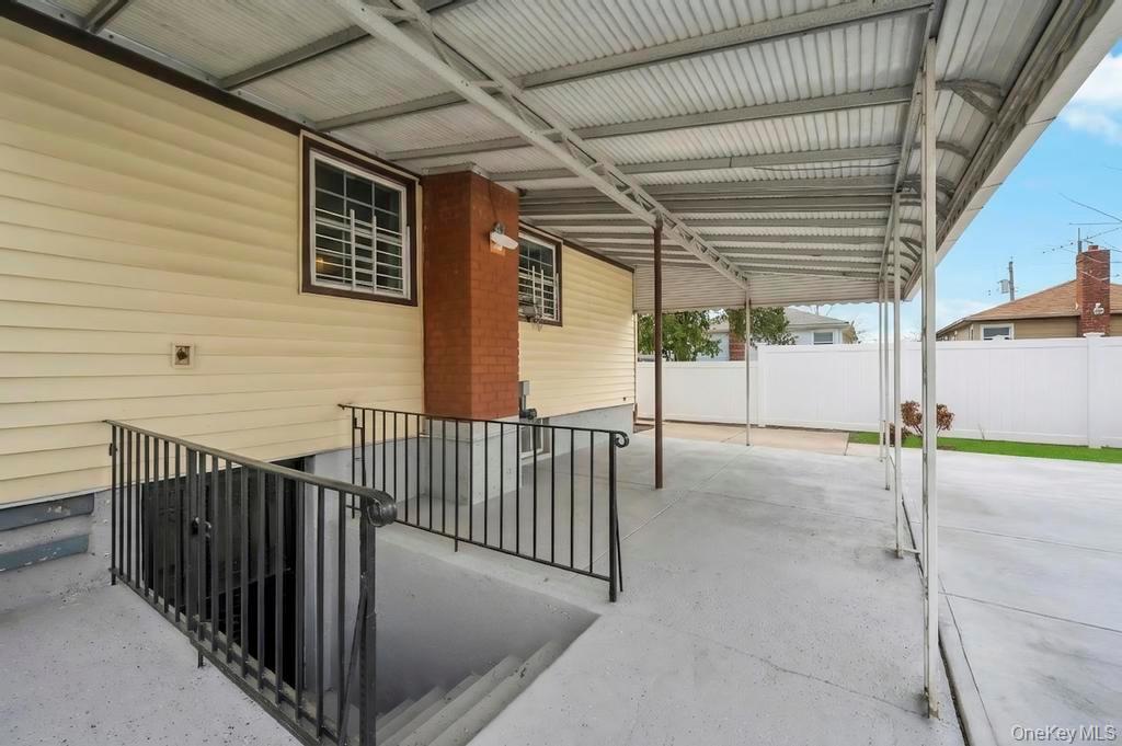 Single Family 227th  Queens, NY 11413, MLS-973265-37