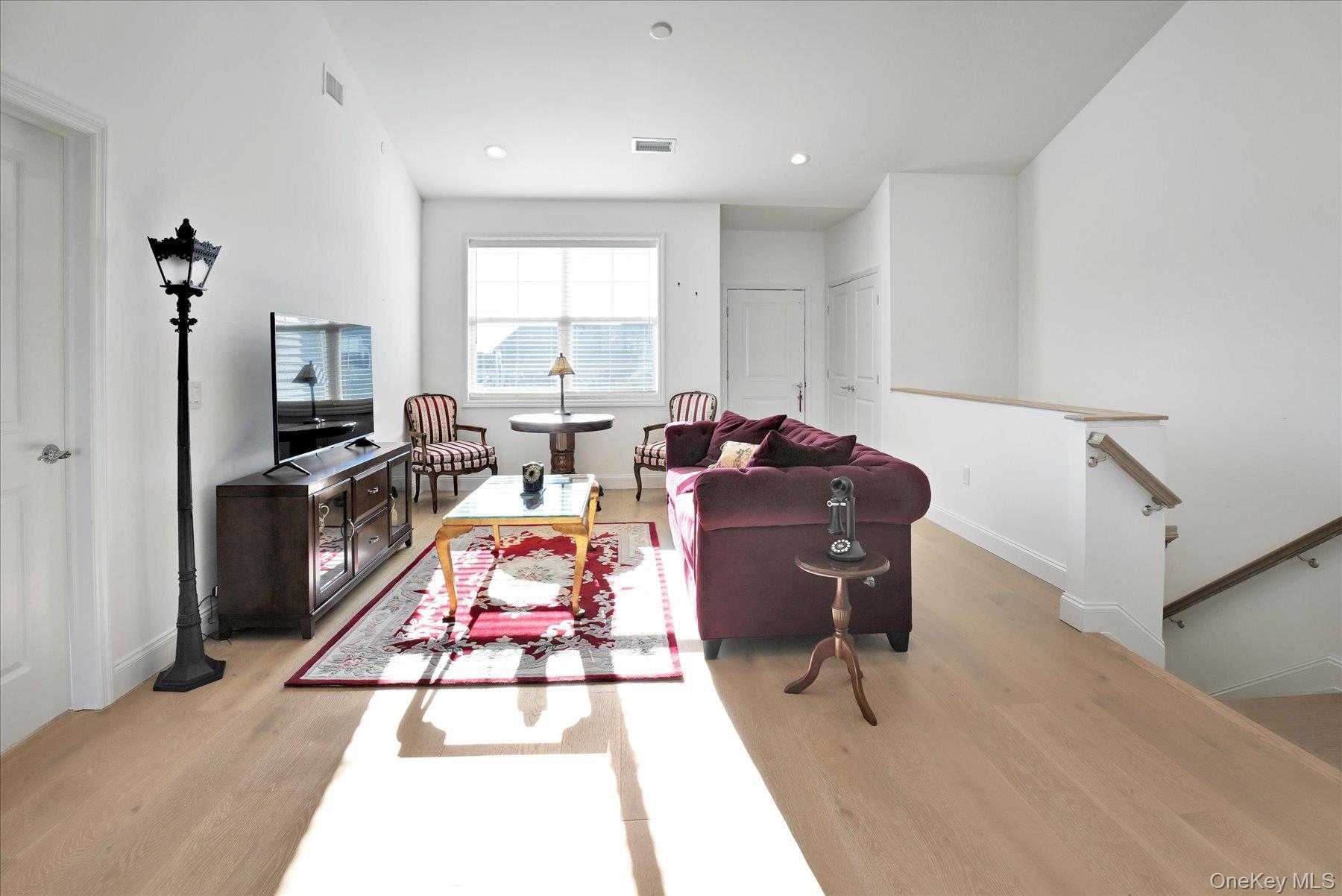 Condo Silver Timber  Suffolk County, NY 11980, MLS-973285-13