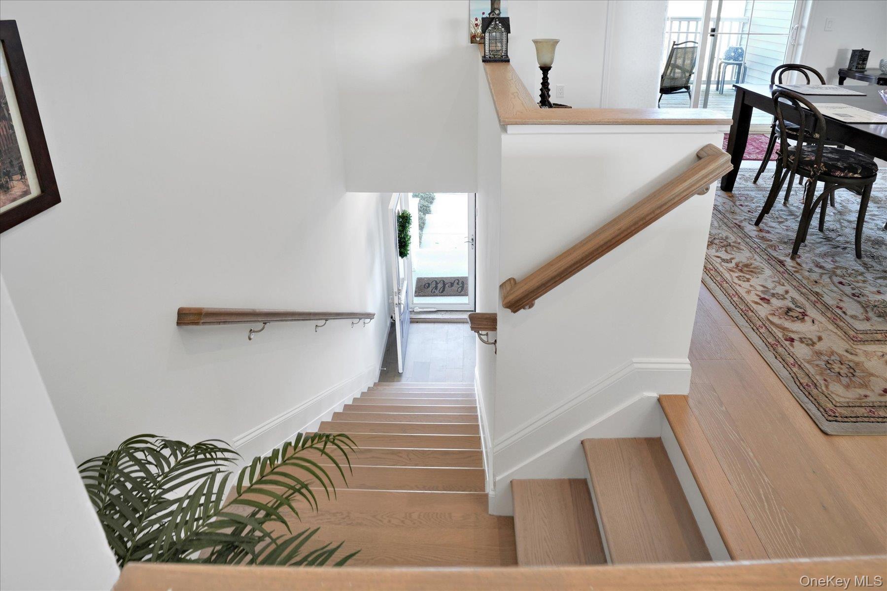 Condo Silver Timber  Suffolk County, NY 11980, MLS-973285-2