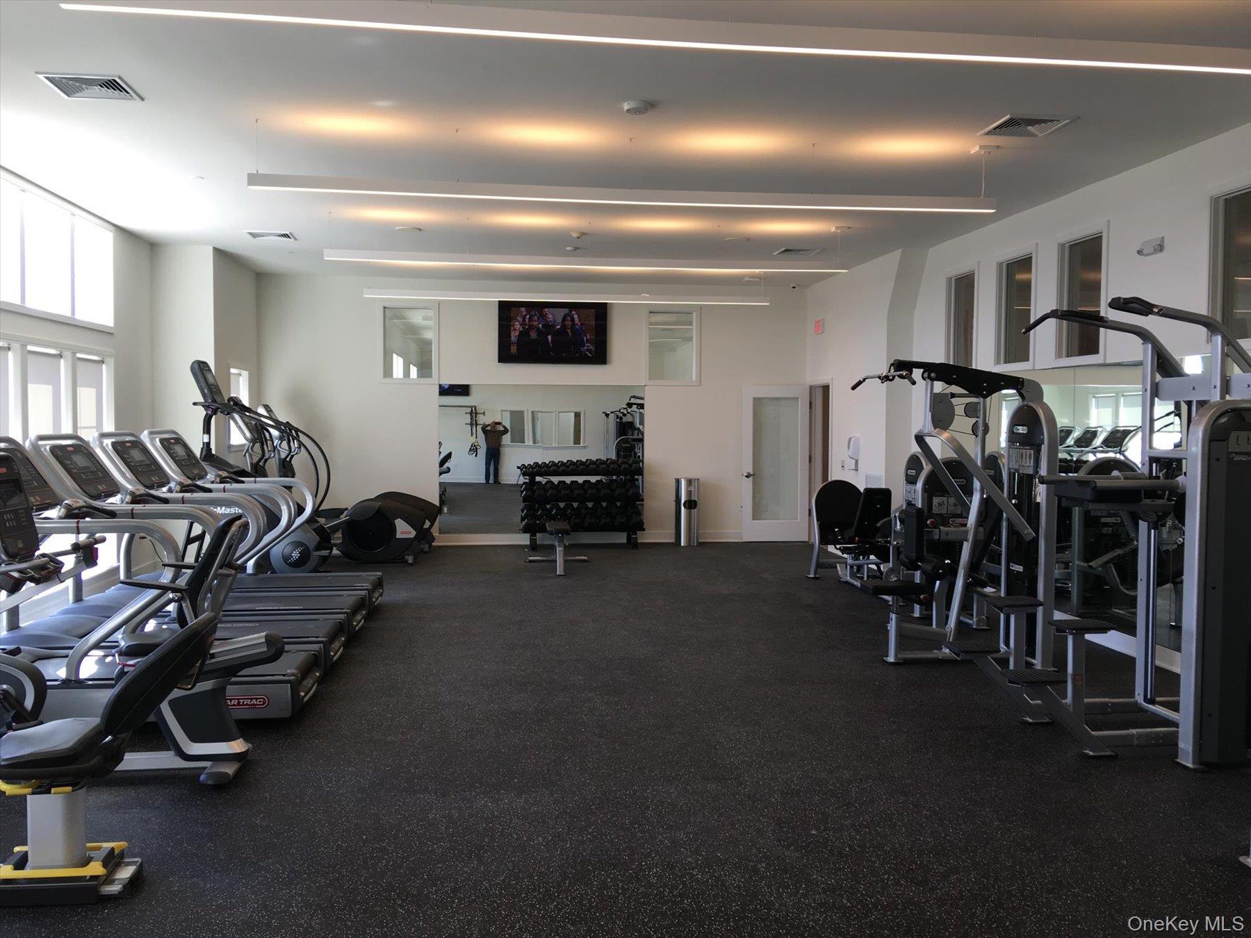 Condo Silver Timber  Suffolk County, NY 11980, MLS-973285-25