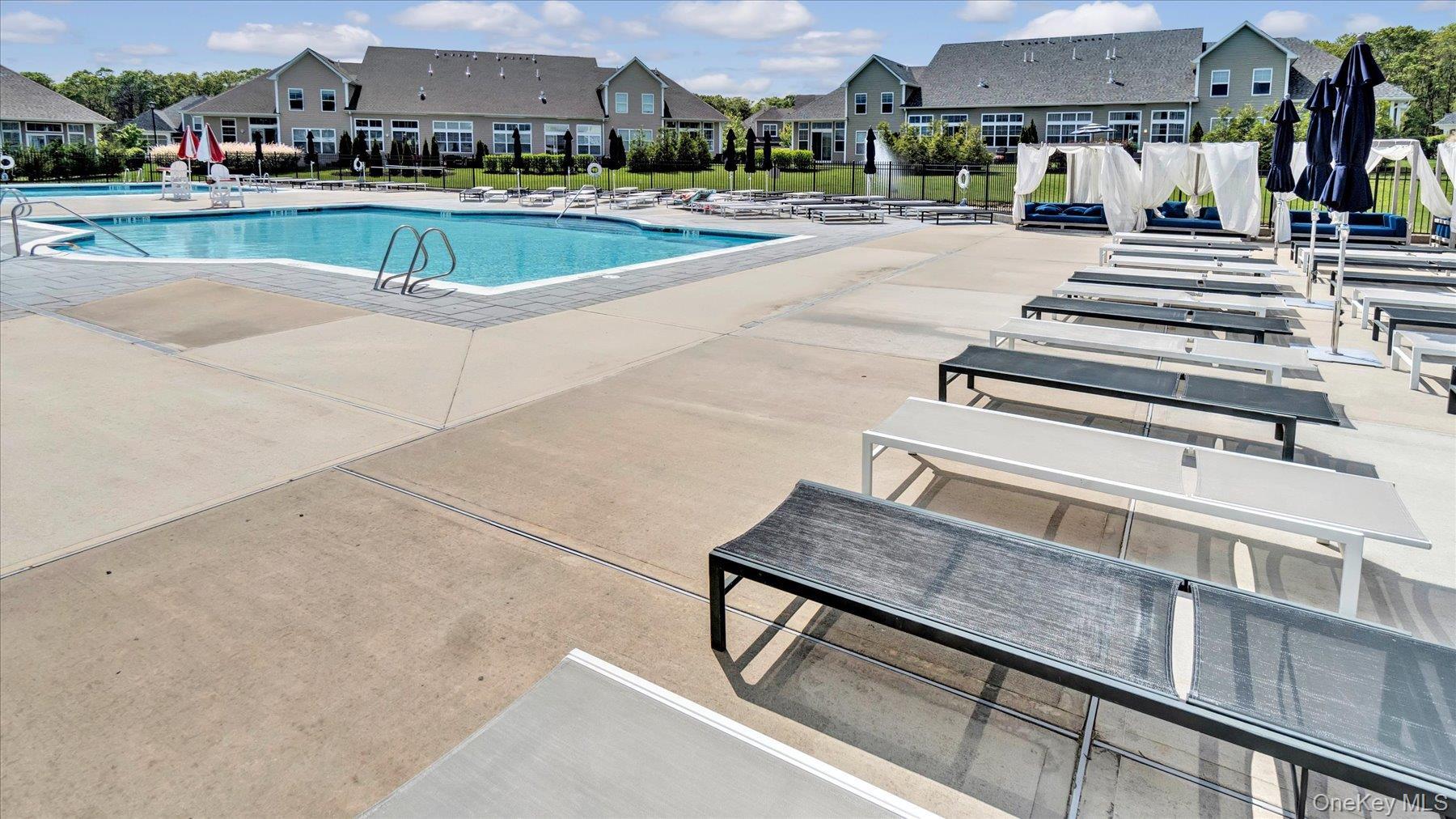 Condo Silver Timber  Suffolk County, NY 11980, MLS-973285-29