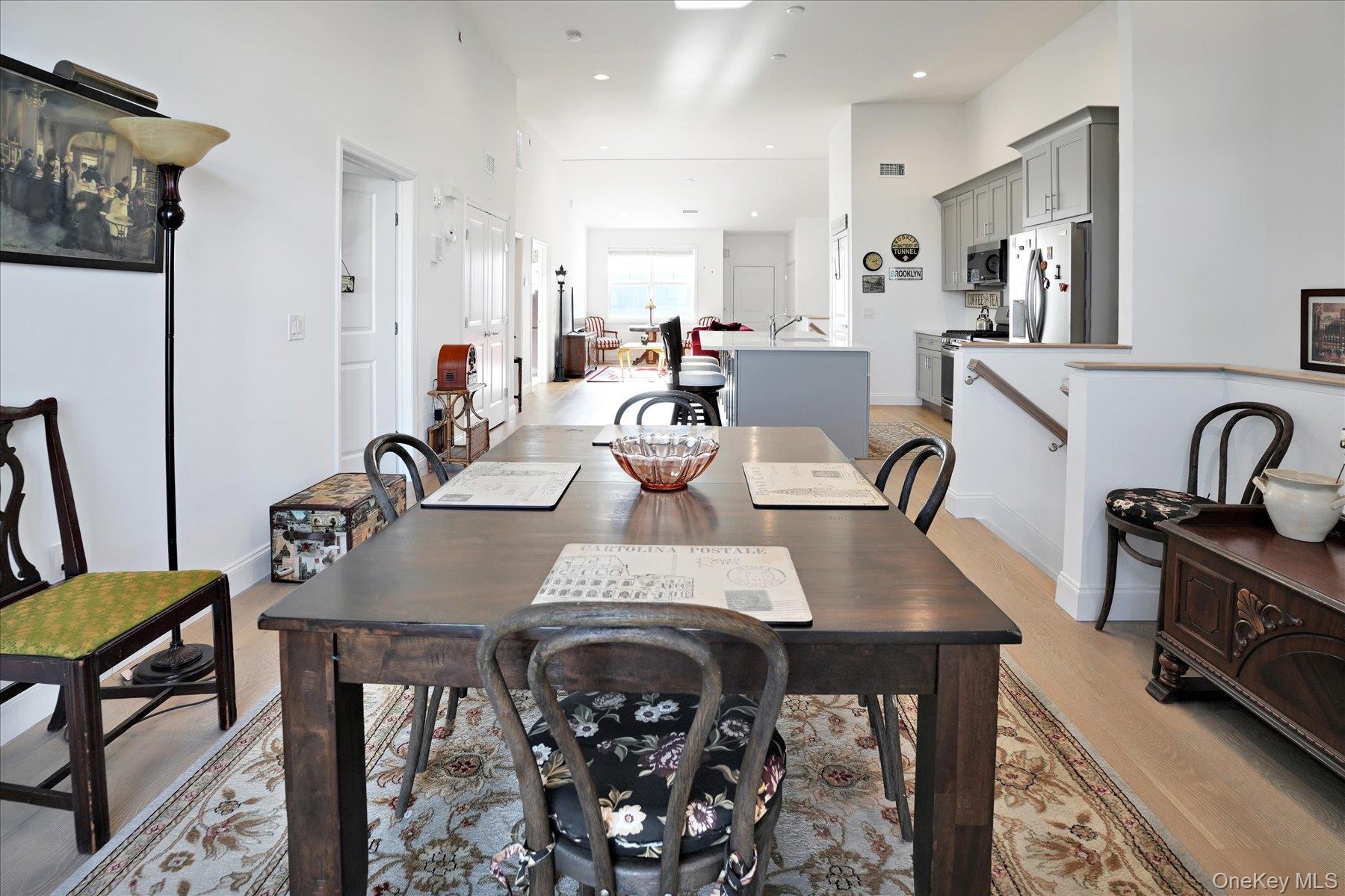 Condo Silver Timber  Suffolk County, NY 11980, MLS-973285-4