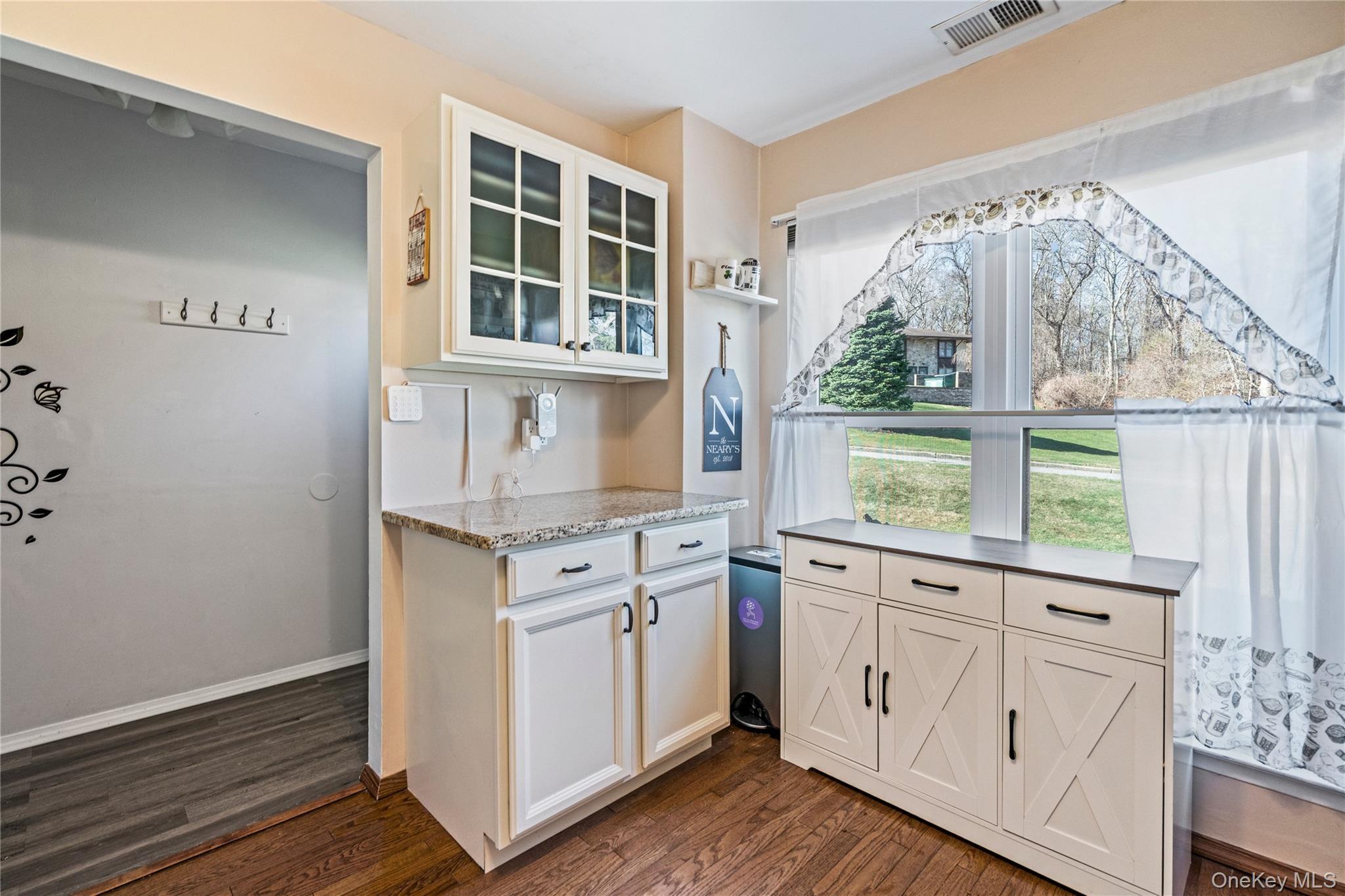 Coop Maple  Suffolk County, NY 11784, MLS-973303-4