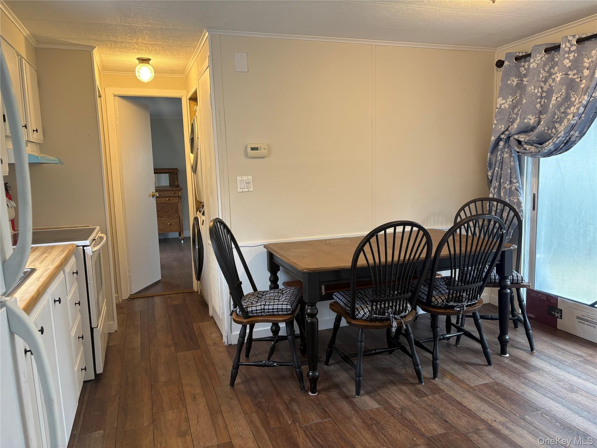 Single Family Riverleigh Suffolk County, NY 11901, MLS-973322-6