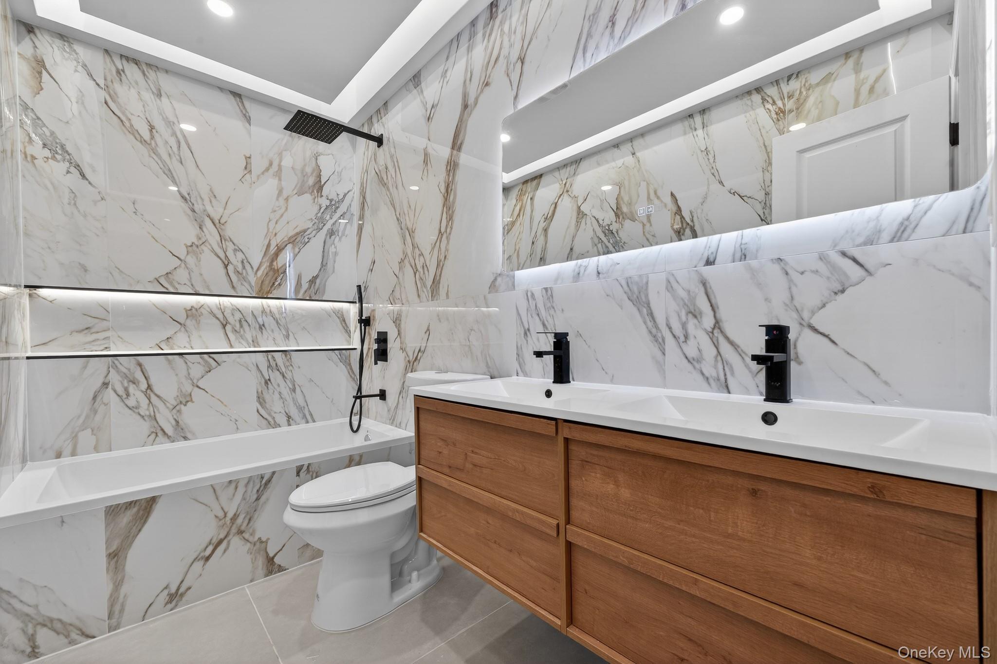 Single Family 95th Queens, NY 11416, MLS-973326-4