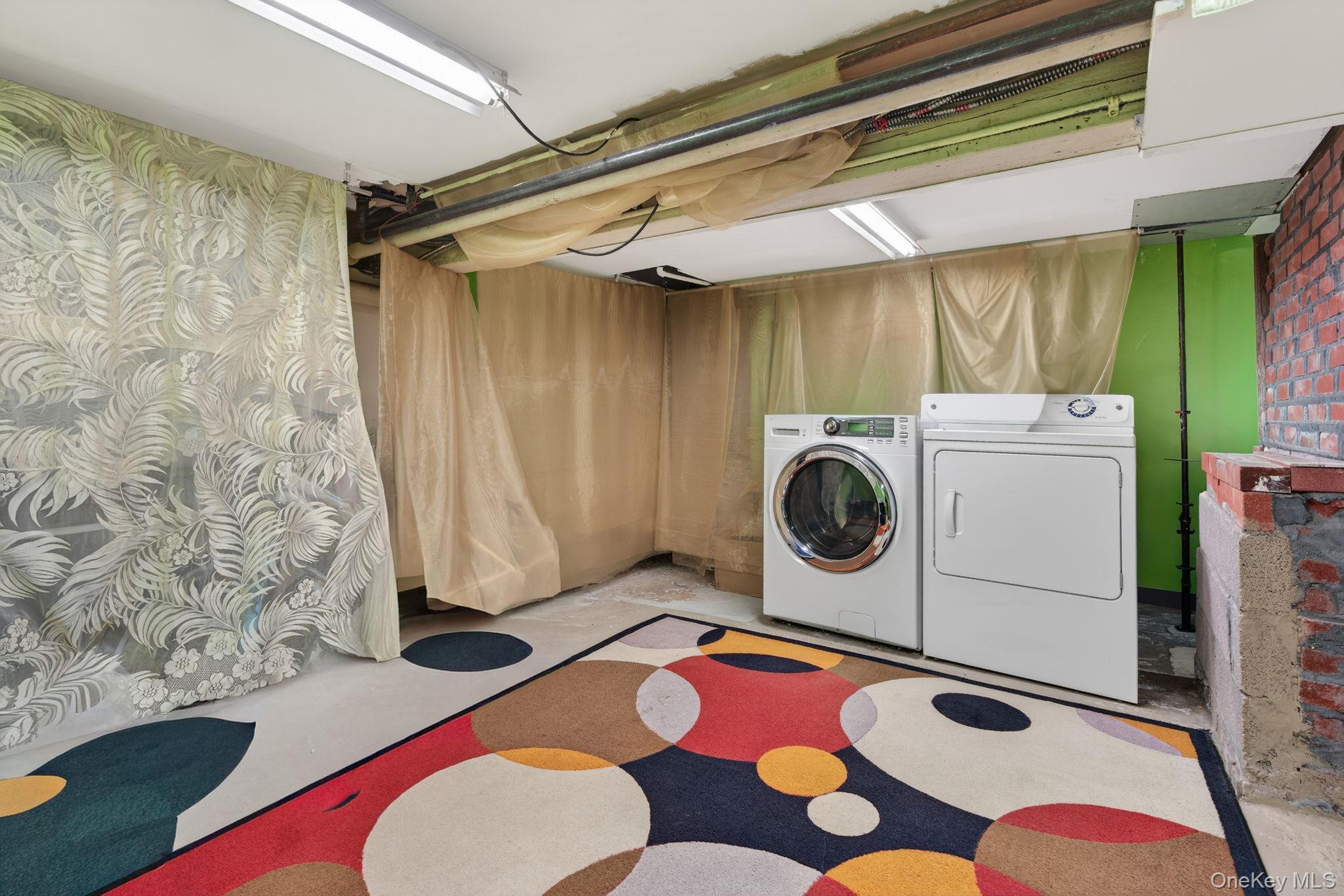 Single Family Banner  Brooklyn, NY 11235, MLS-973332-35