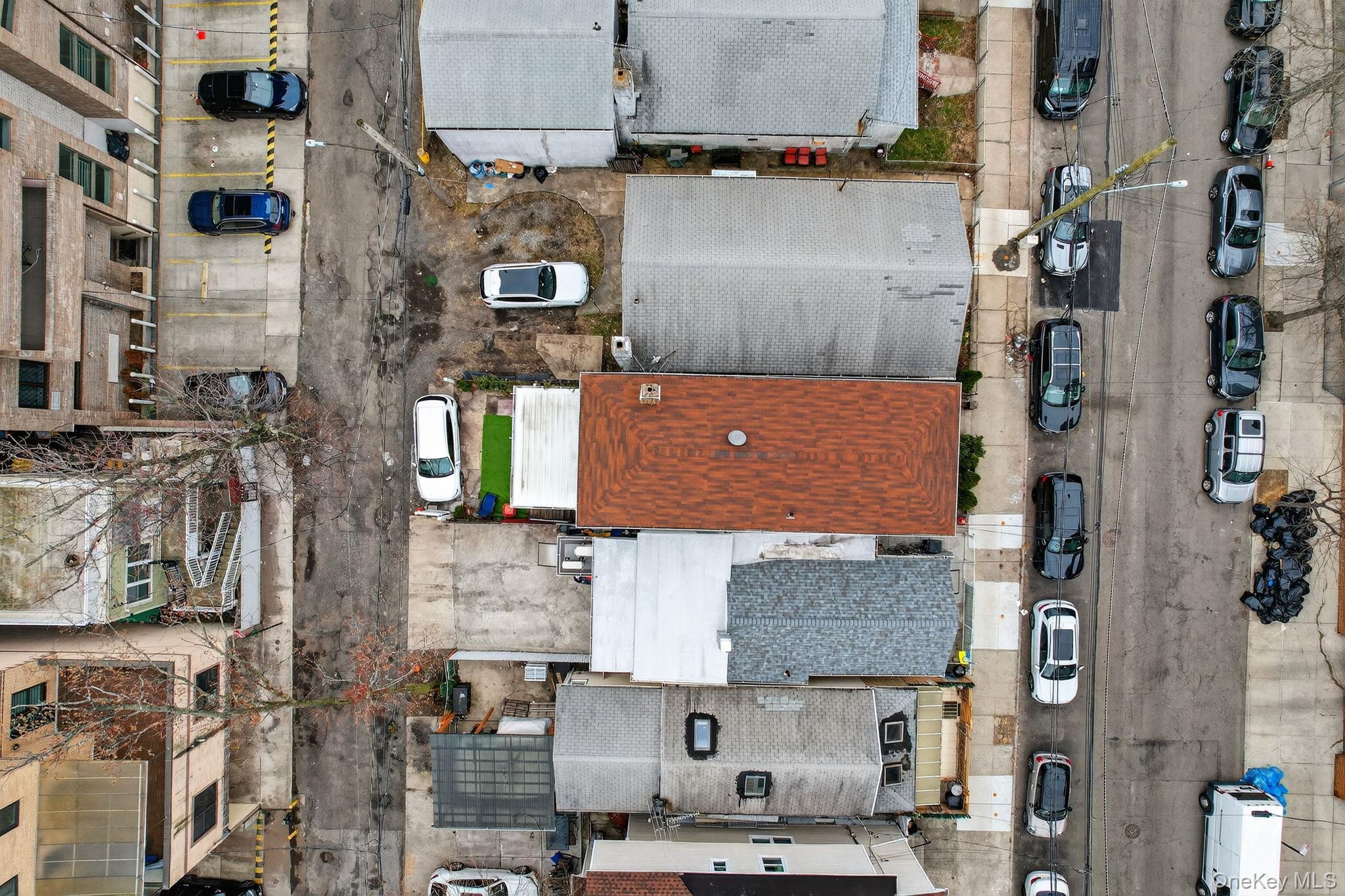 Single Family Banner  Brooklyn, NY 11235, MLS-973332-43