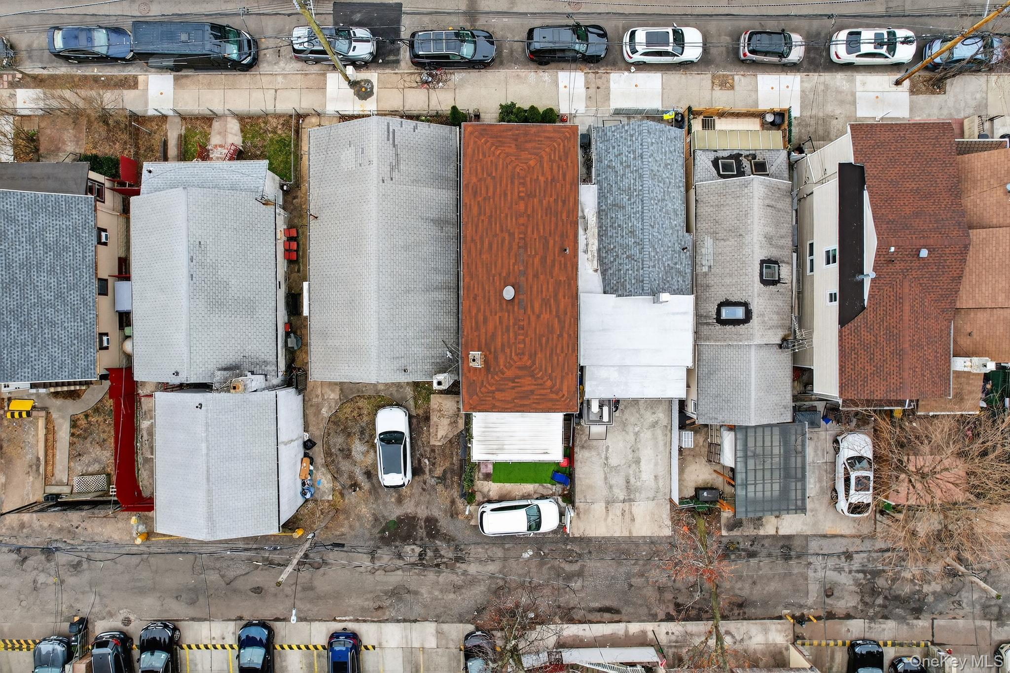 Single Family Banner  Brooklyn, NY 11235, MLS-973332-44