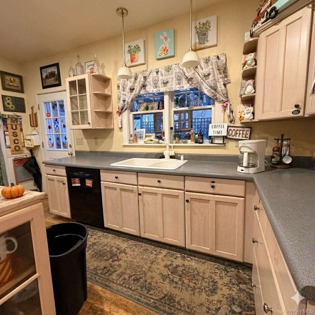 Single Family Maple  Orange County, NY 12586, MLS-973360-10