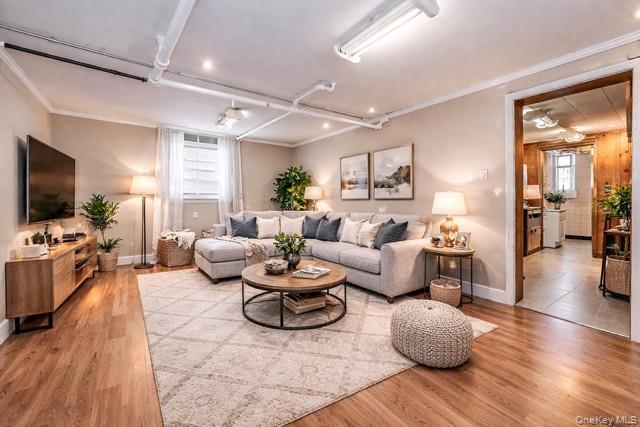 Single Family Seminole Bronx, NY 10461, MLS-973363-20