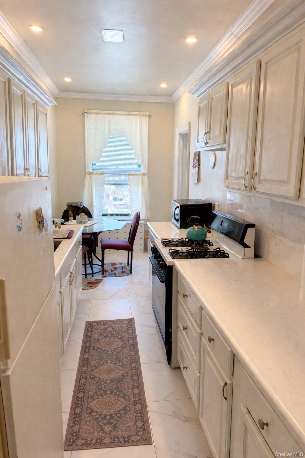 Coop 41  Brooklyn, NY 11234, MLS-973377-3