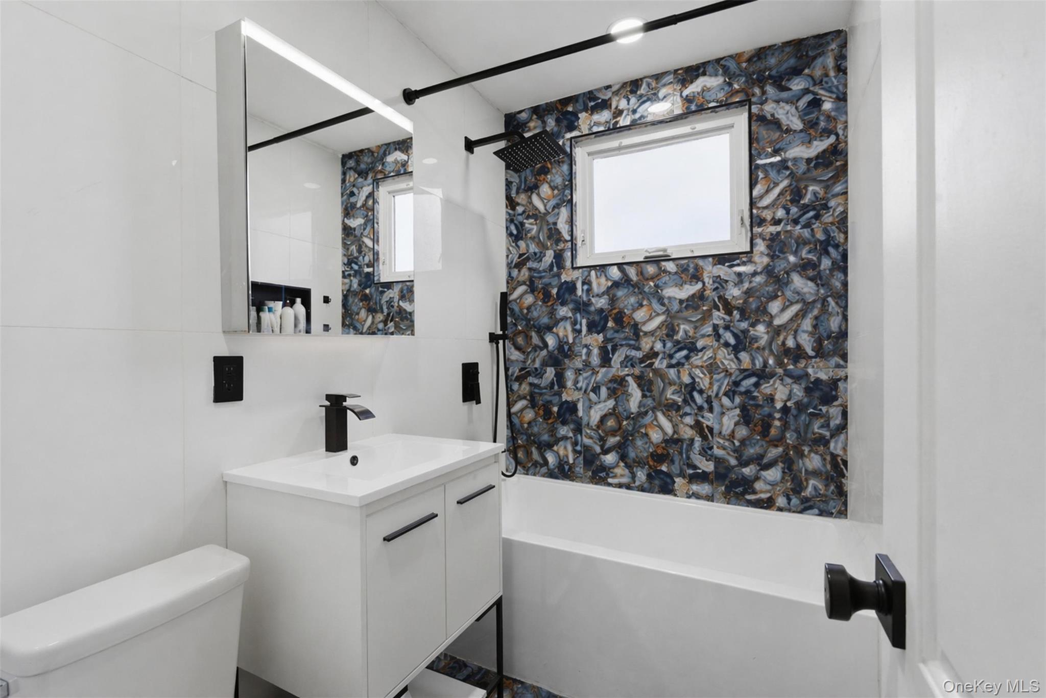 Single Family Kearsing  Rockland County, NY 10952, MLS-973383-18