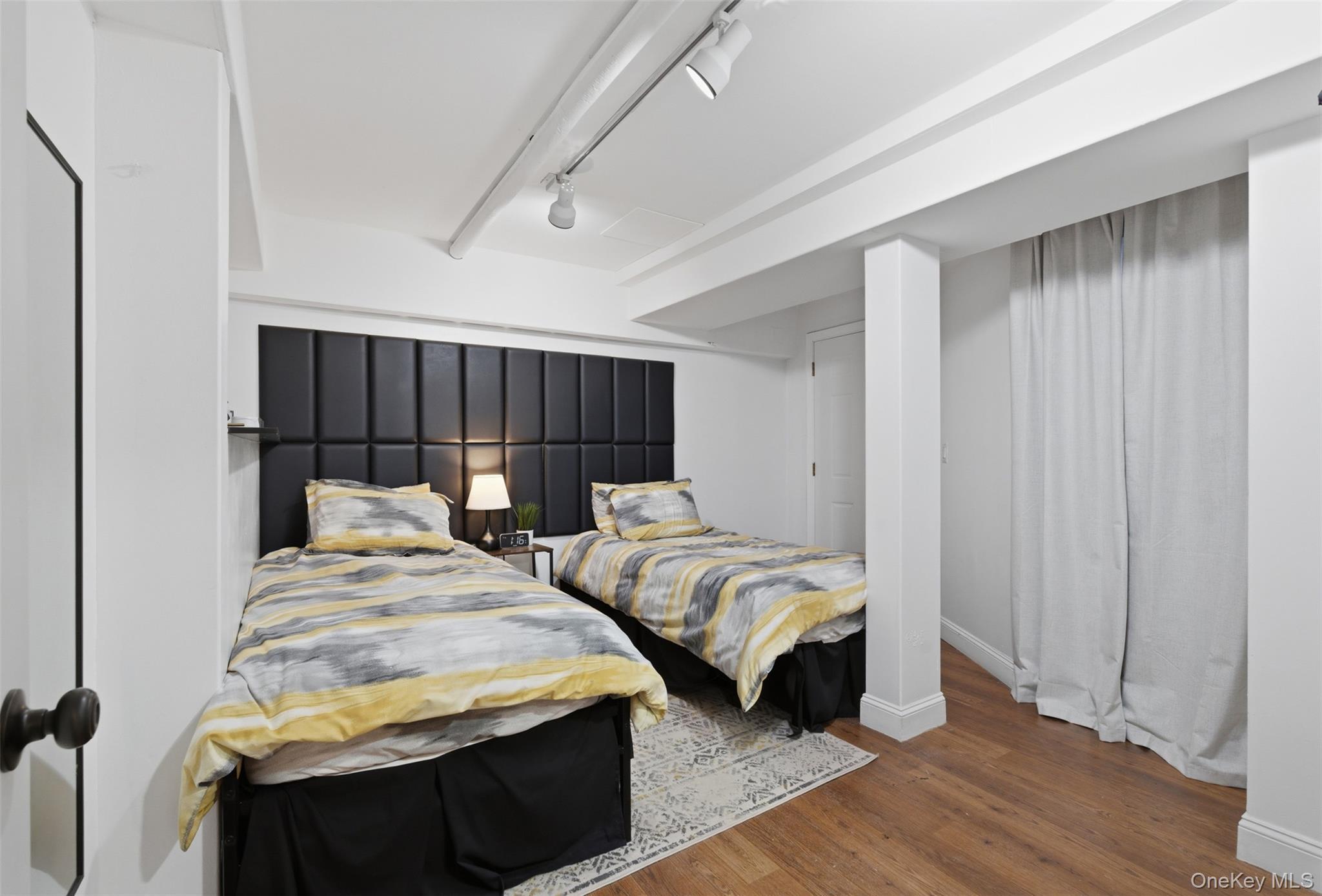 Single Family Kearsing  Rockland County, NY 10952, MLS-973383-23