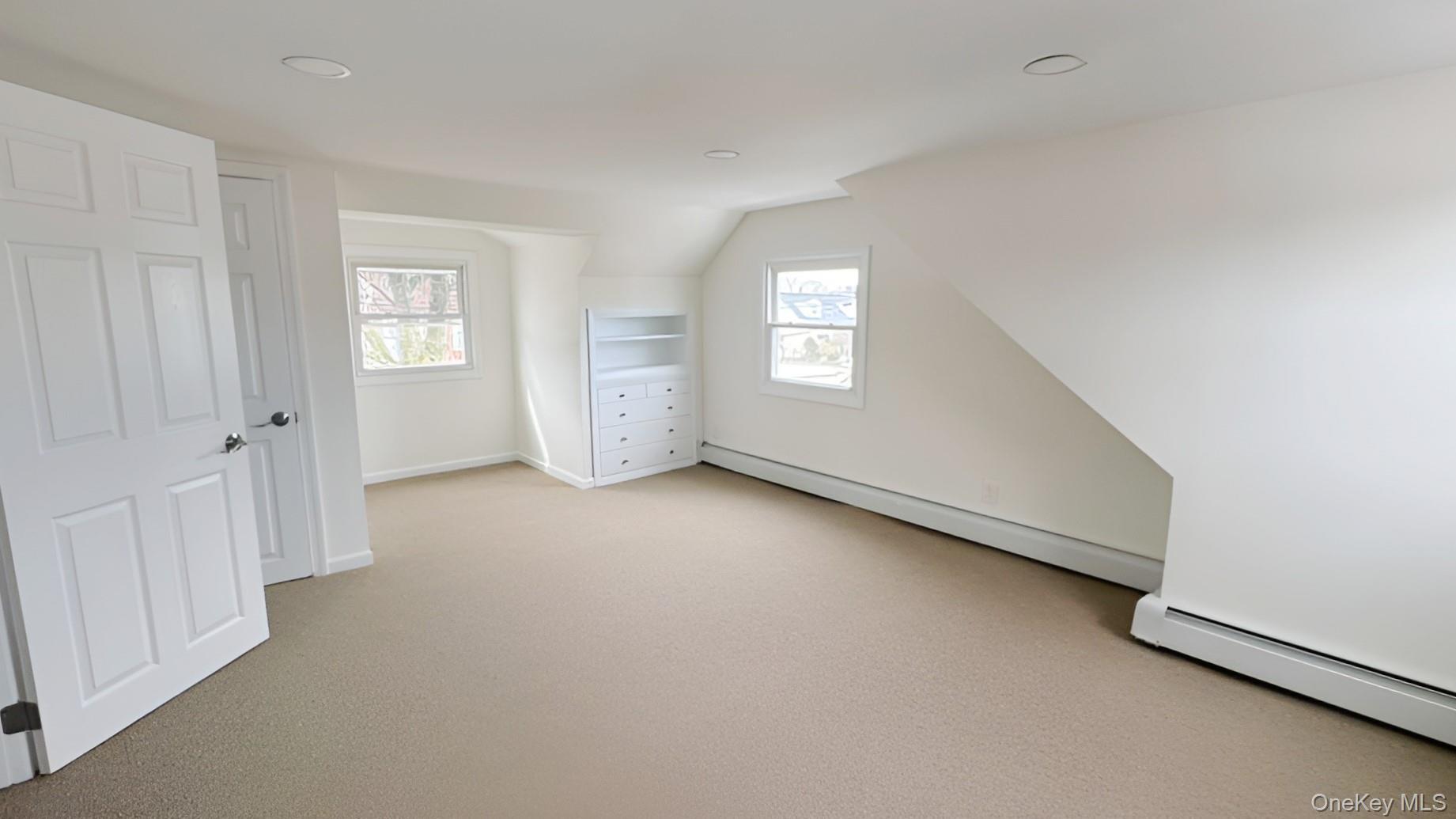 Single Family State  Nassau County, NY 11580, MLS-973395-10