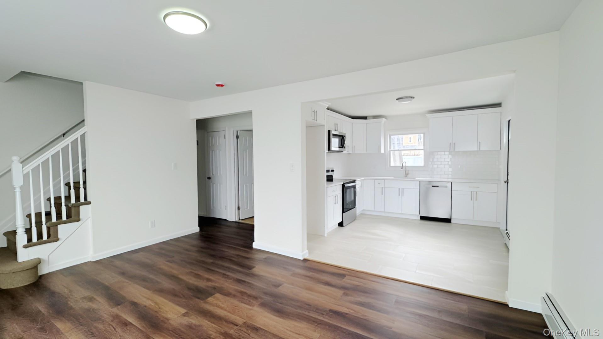 Single Family State  Nassau County, NY 11580, MLS-973395-8