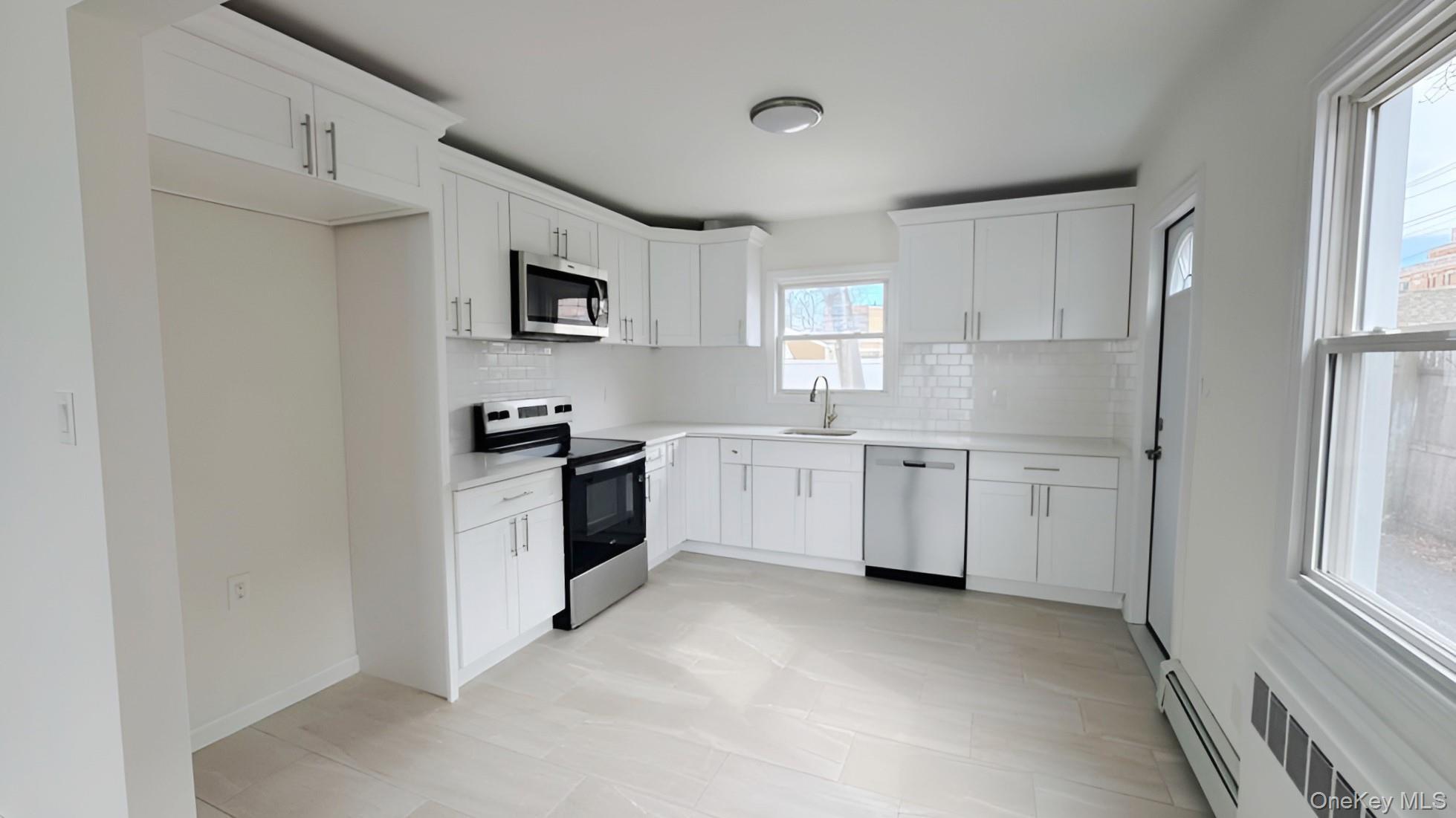 Single Family State  Nassau County, NY 11580, MLS-973395-9