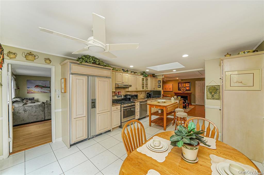 Single Family Peachtree Lane Suffolk County, NY 11766, MLS-973408-9