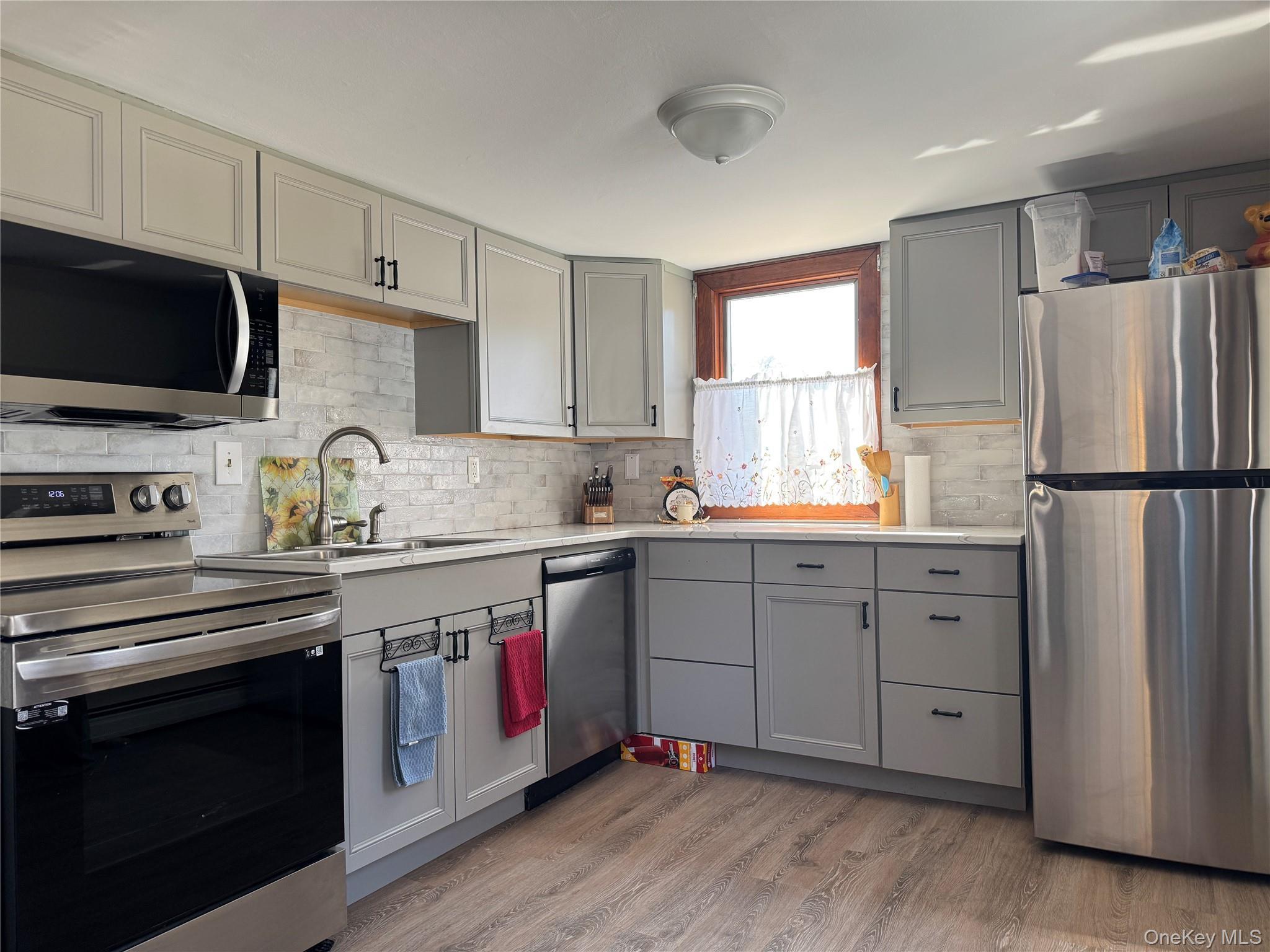 Single Family Vassar  Dutchess County, NY 12603, MLS-973412-13