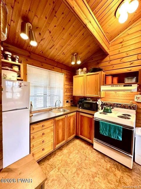 Single Family Canterbrook  Out Of Area, NY 18428, MLS-973419-12