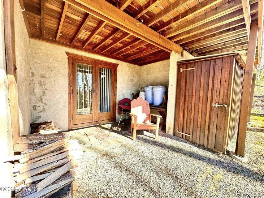 Single Family Canterbrook  Out Of Area, NY 18428, MLS-973419-29