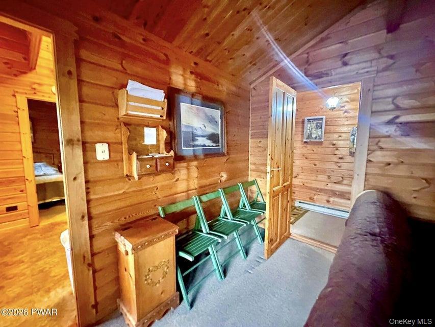 Single Family Canterbrook  Out Of Area, NY 18428, MLS-973419-7