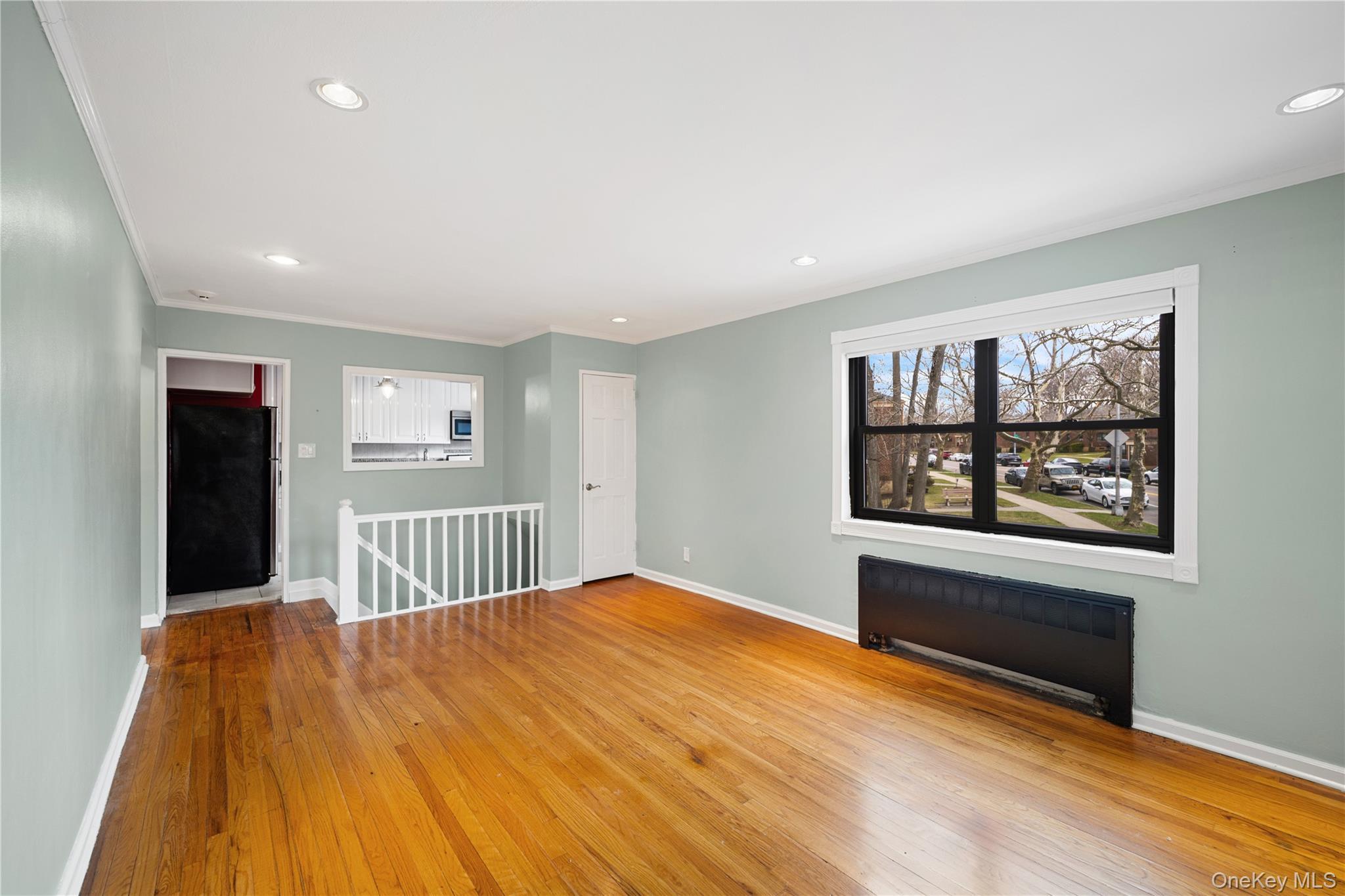 Coop 75th  Queens, NY 11364, MLS-973423-8