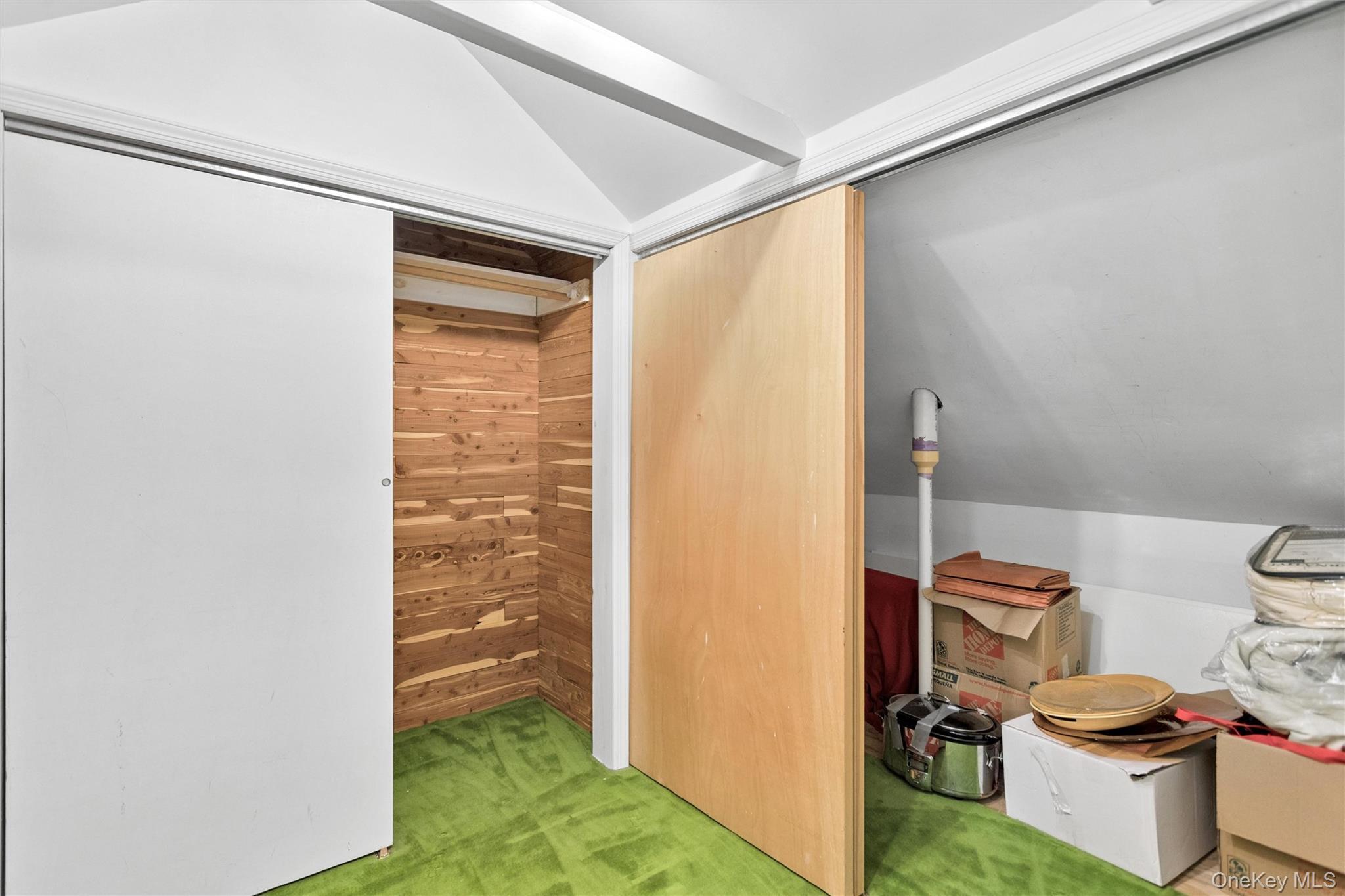 Condo Eagle Bay Westchester County, NY 10562, MLS-973428-19