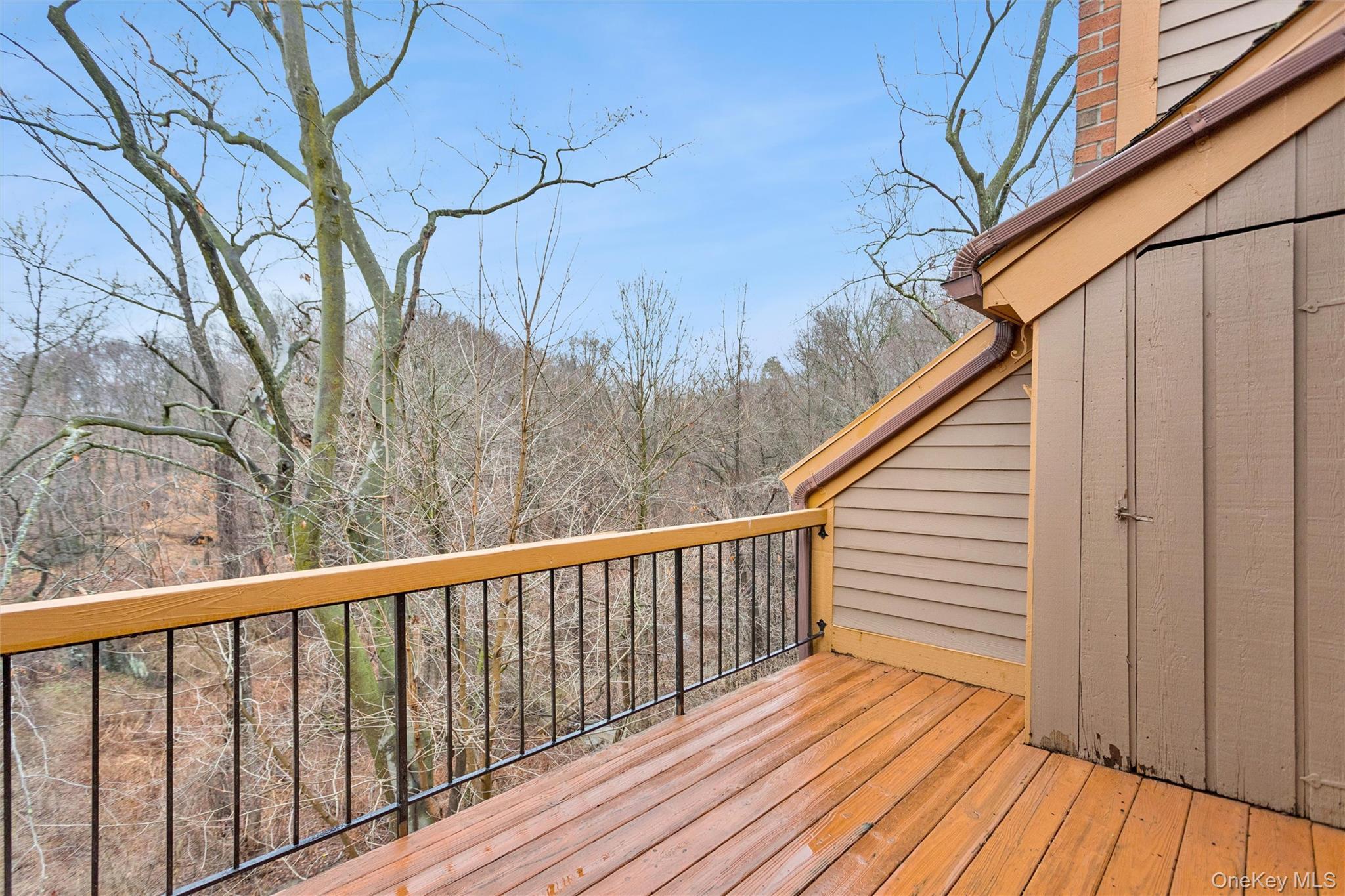 Condo Eagle Bay Westchester County, NY 10562, MLS-973428-20