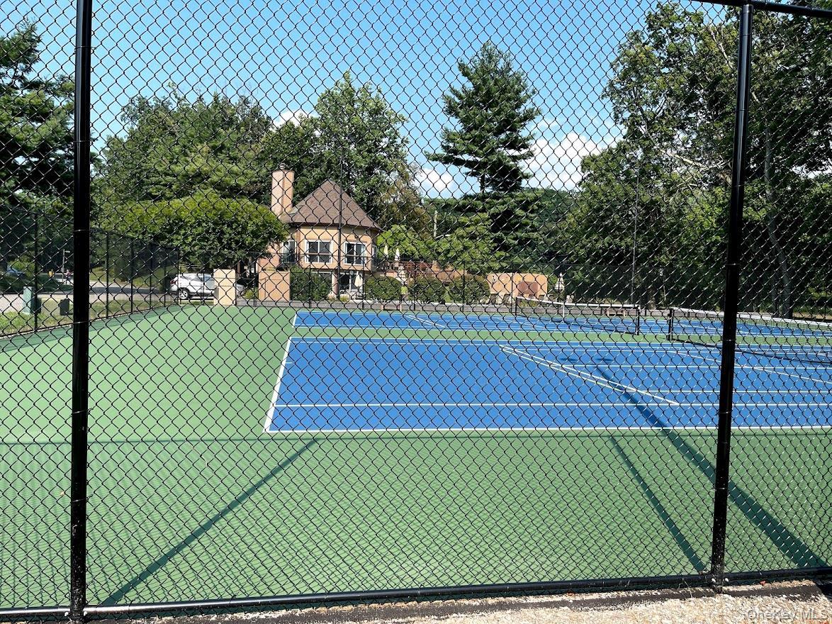 Condo Eagle Bay Westchester County, NY 10562, MLS-973428-32