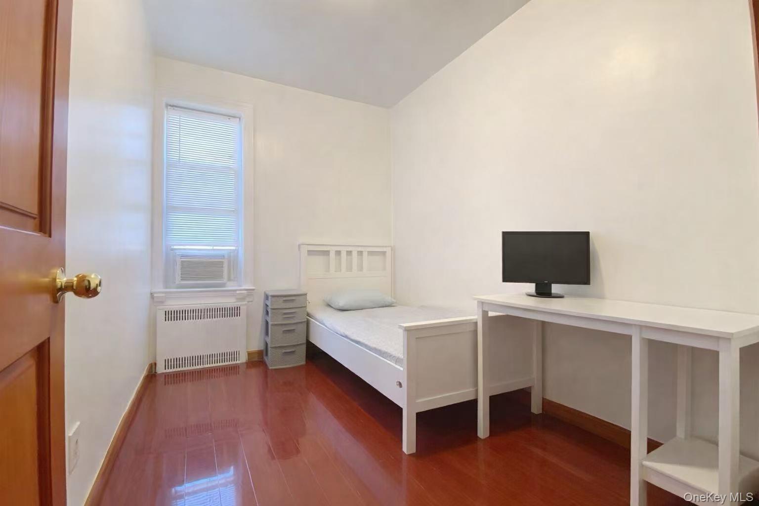 Coop Elmhurst  Queens, NY 11373, MLS-973452-3