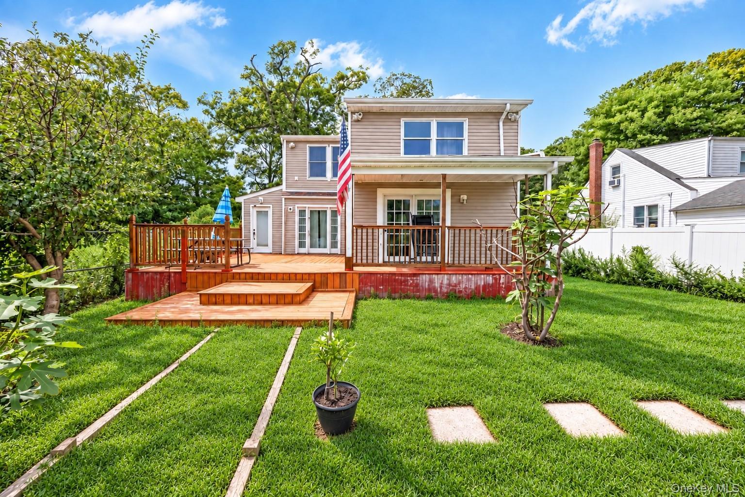 Single Family Johns Neck Road Suffolk County, NY 11967, MLS-973453-32