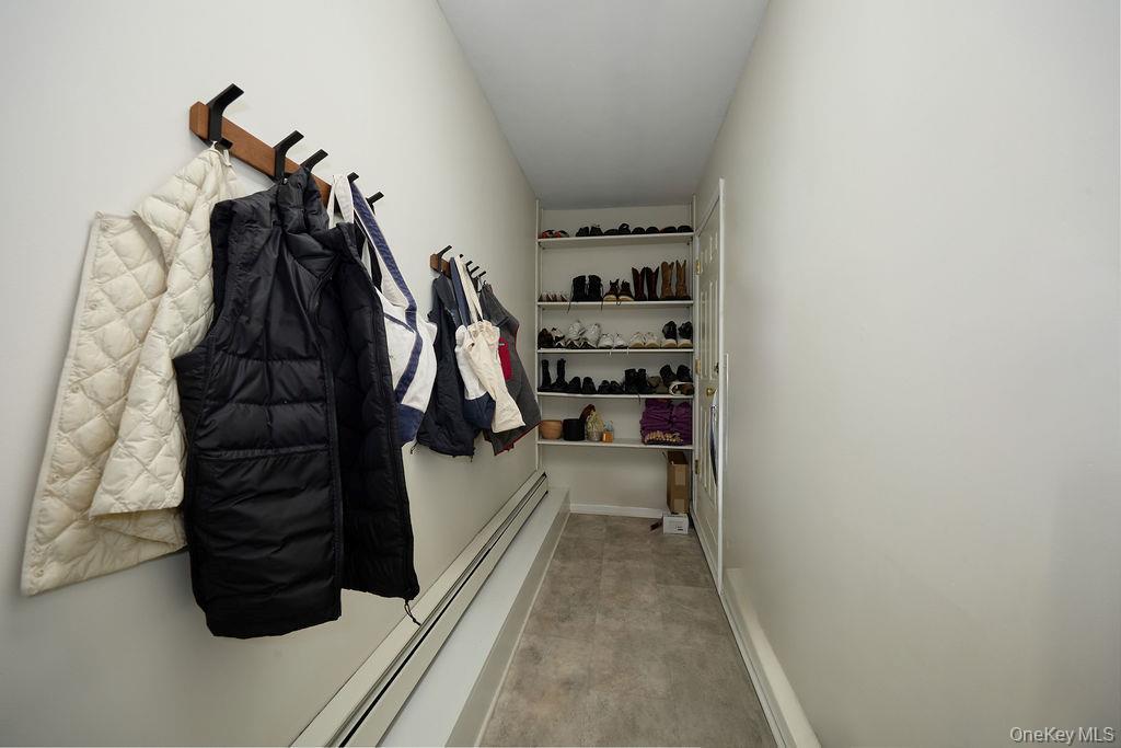 Single Family Thornwood  Dutchess County, NY 12603, MLS-973463-43