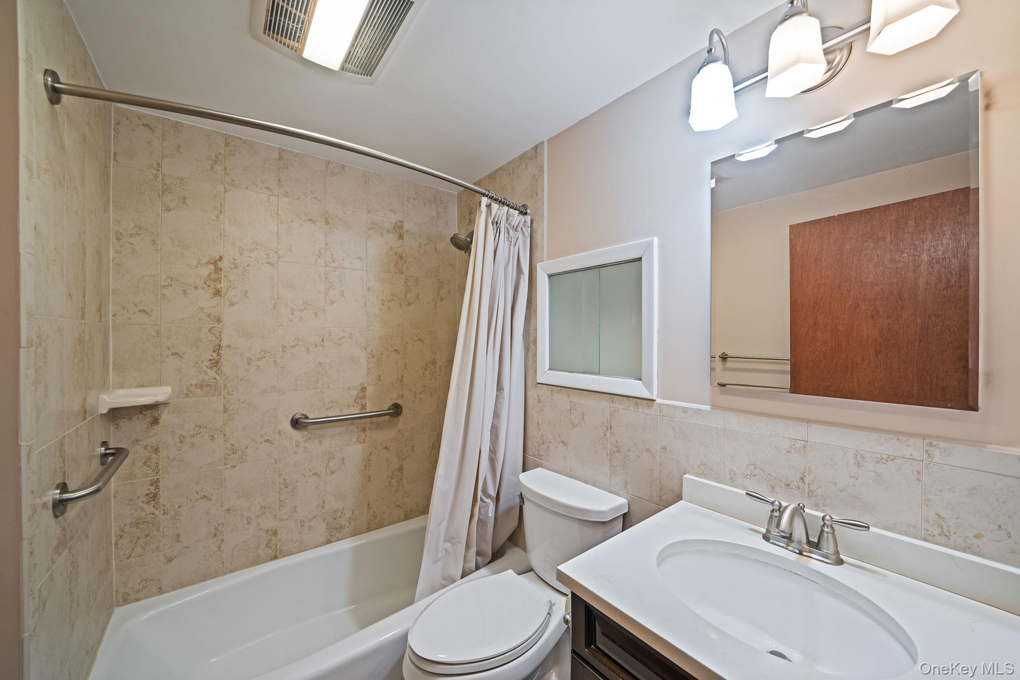 Single Family Woodpecker  Nassau County, NY 11756, MLS-973472-20