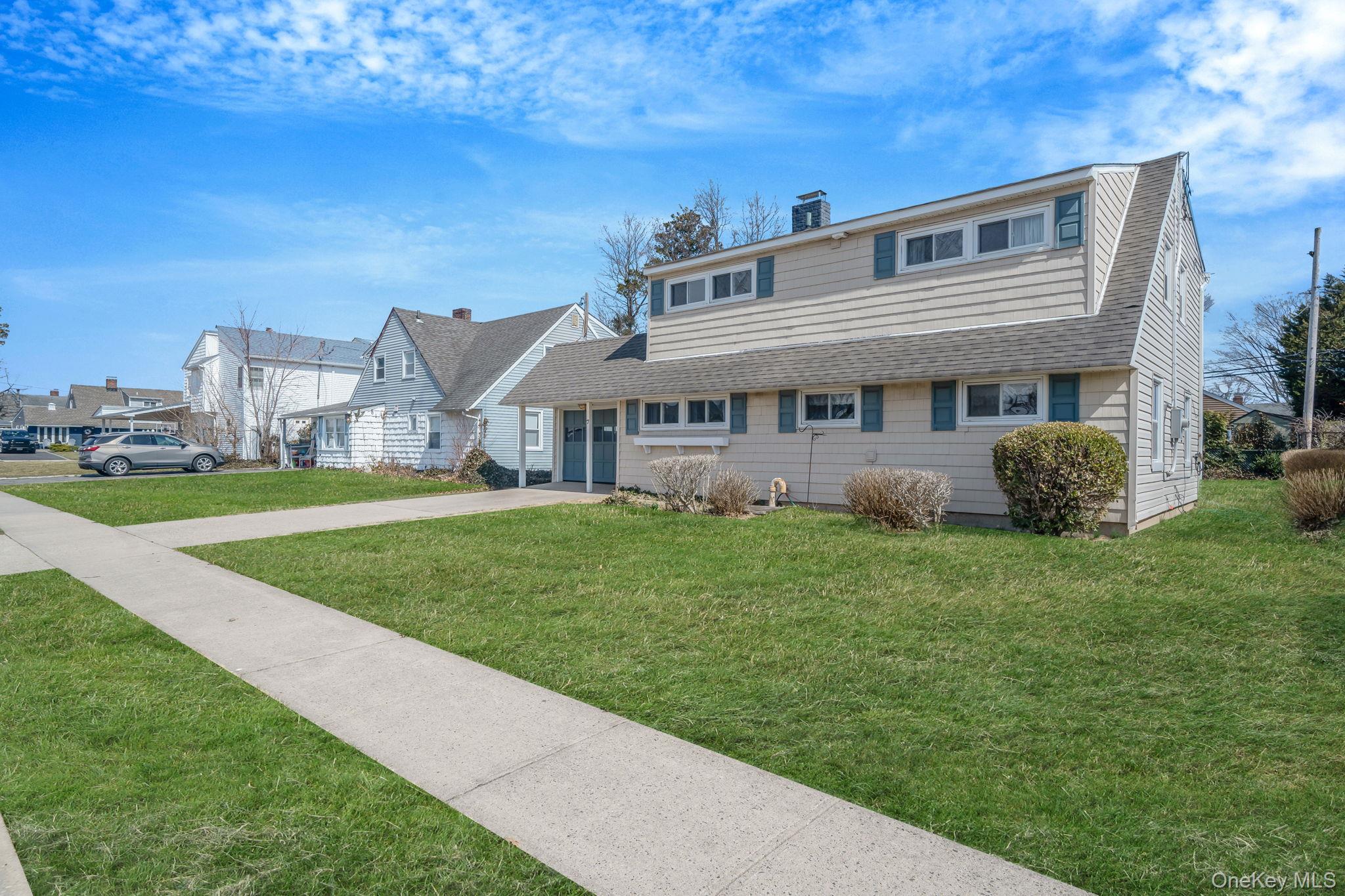 Single Family Woodpecker  Nassau County, NY 11756, MLS-973472-3
