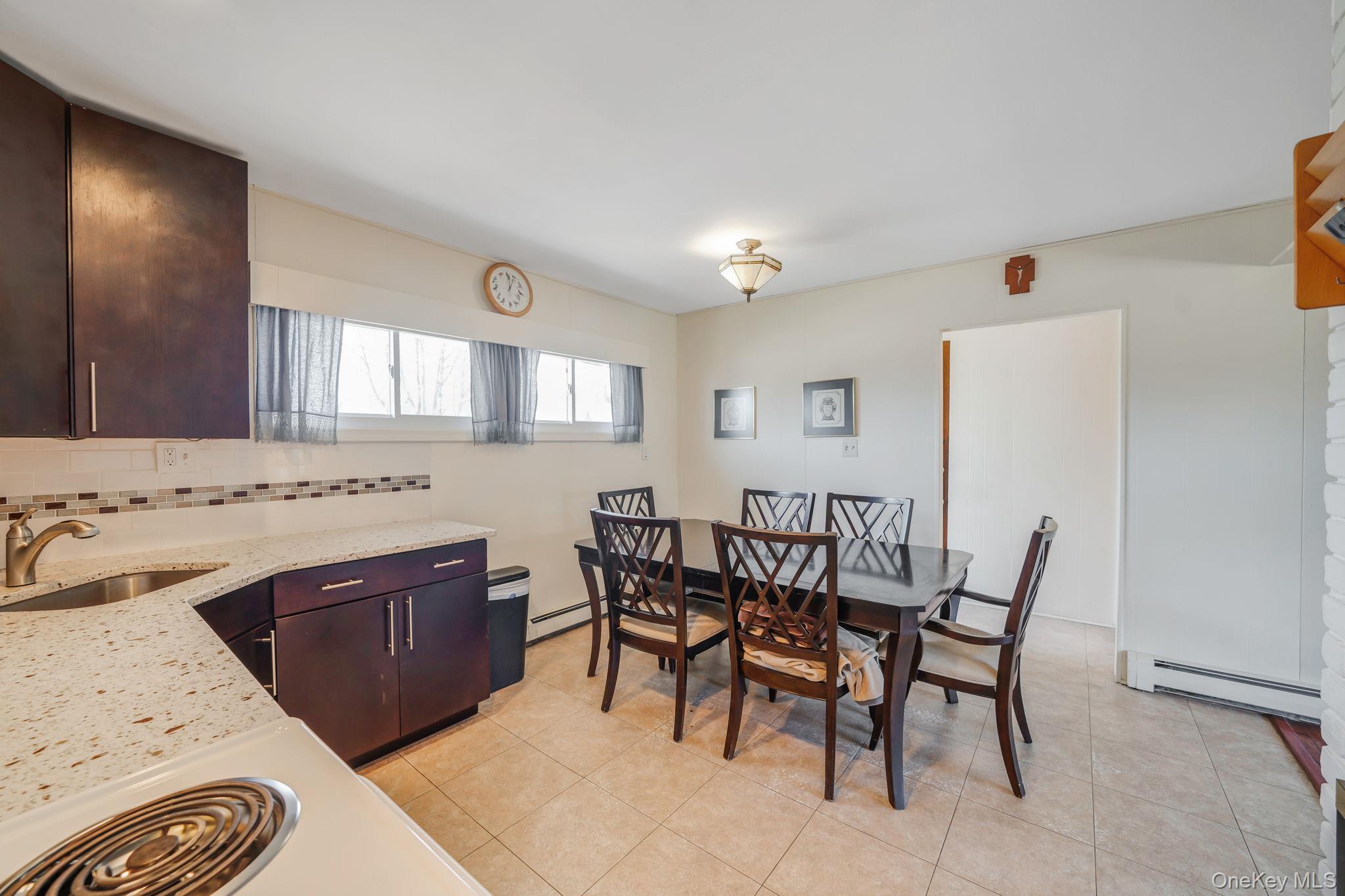 Single Family Woodpecker  Nassau County, NY 11756, MLS-973472-5