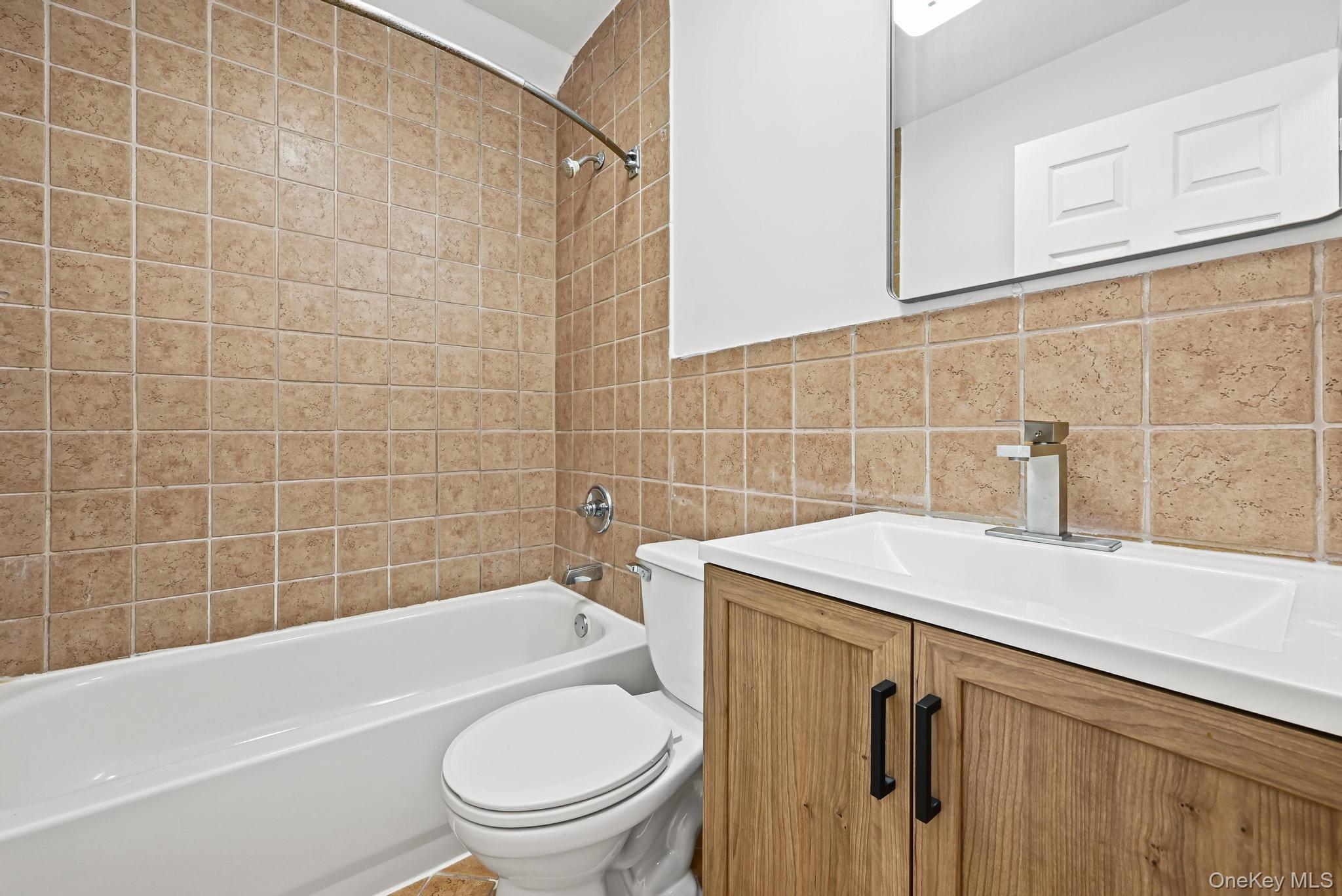 Single Family 91st  Queens, NY 11421, MLS-973481-37