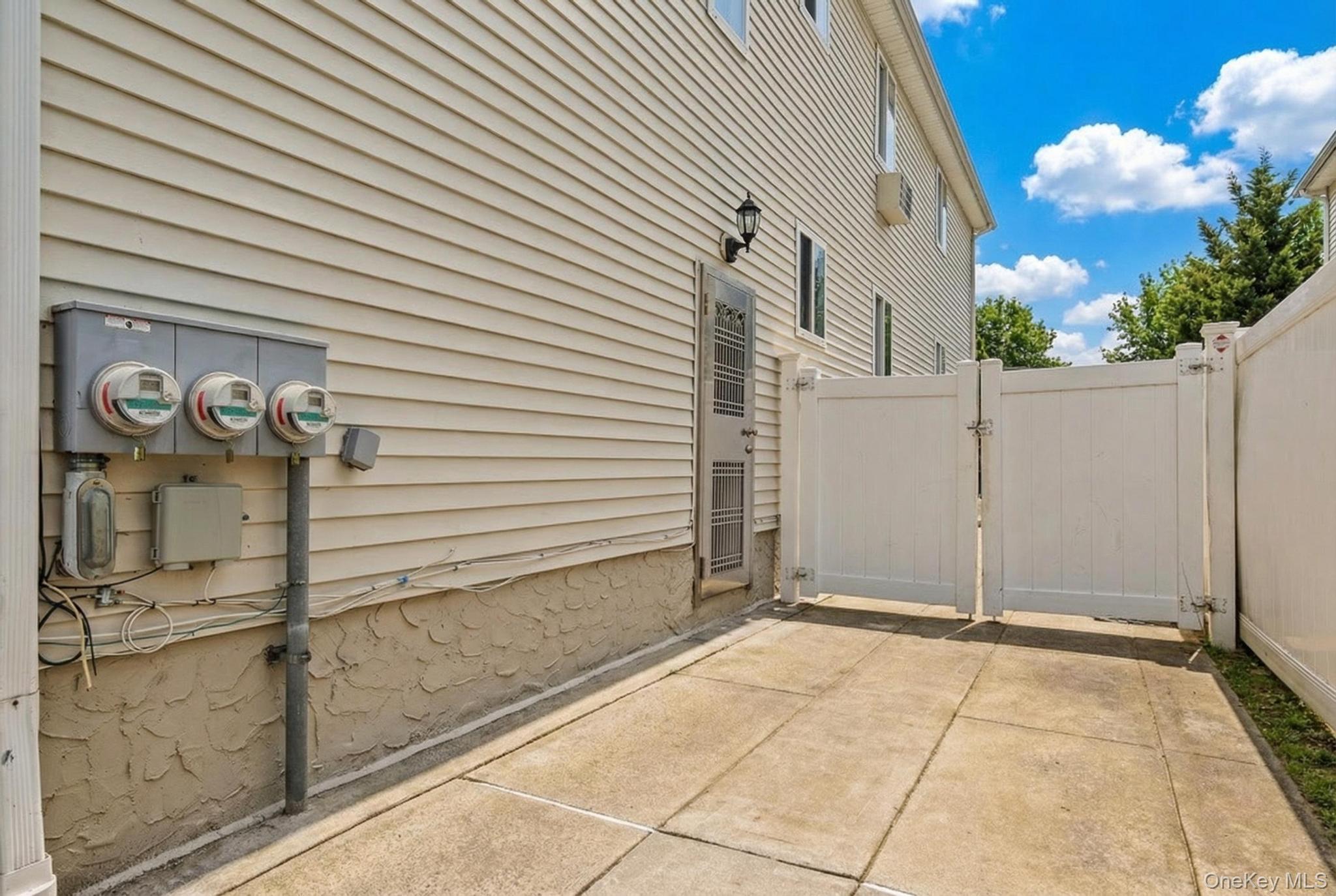 Single Family 91st  Queens, NY 11421, MLS-973481-38