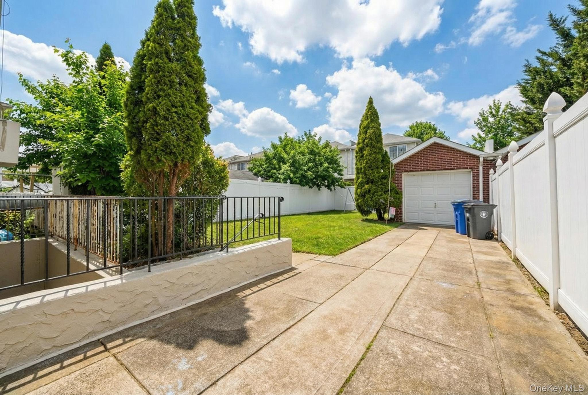 Single Family 91st  Queens, NY 11421, MLS-973481-40