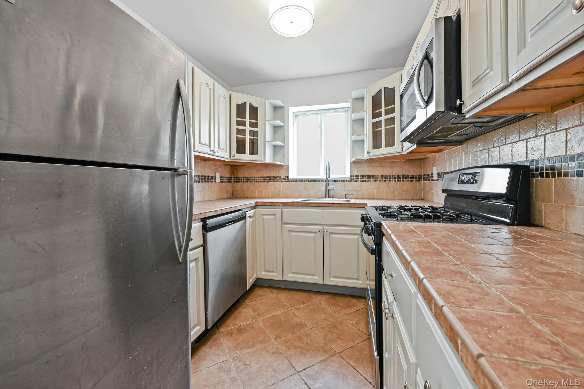 Single Family 91st  Queens, NY 11421, MLS-973481-5