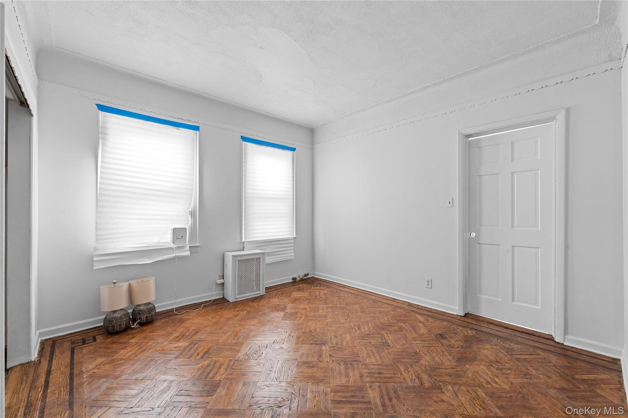 Single Family Sutter Queens, NY 11420, MLS-973502-14