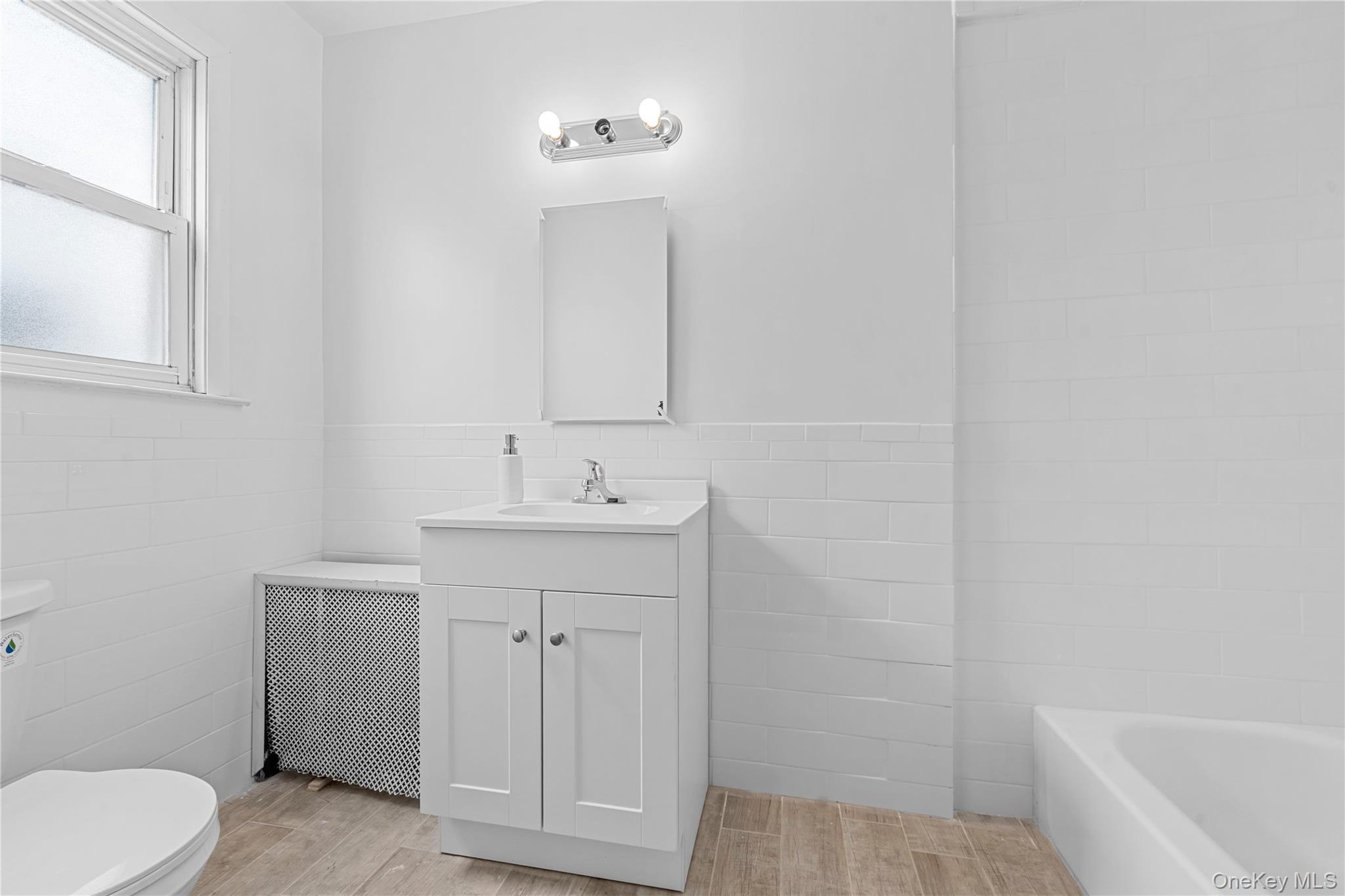 Single Family Sutter Queens, NY 11420, MLS-973502-18