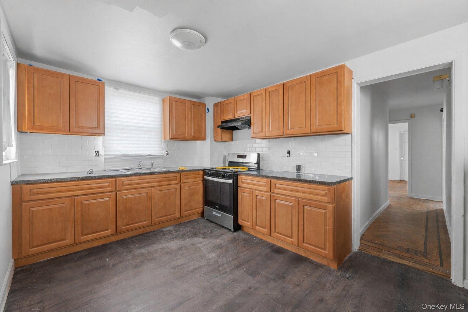 Single Family Sutter Queens, NY 11420, MLS-973502-25